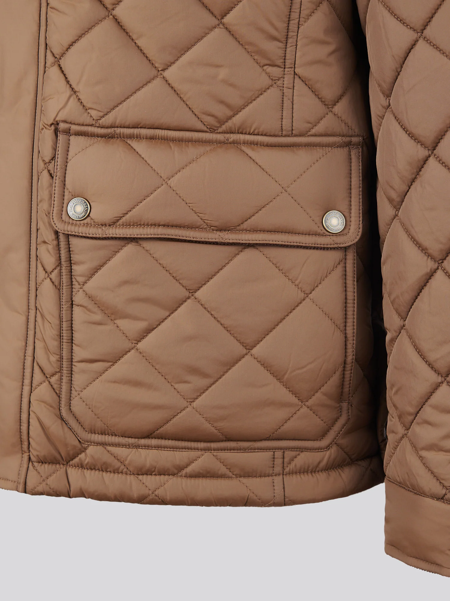 Mens Diamond Quilted Funnel Jacket in Cocoa - Image 12