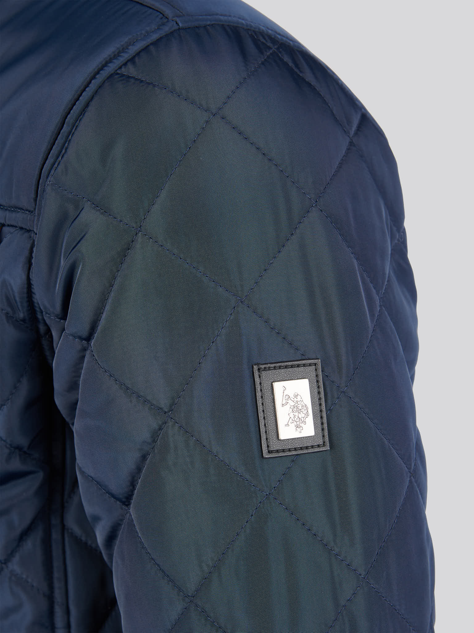 Mens Diamond Quilted Funnel Jacket in Dark Sapphire Navy - Image 11