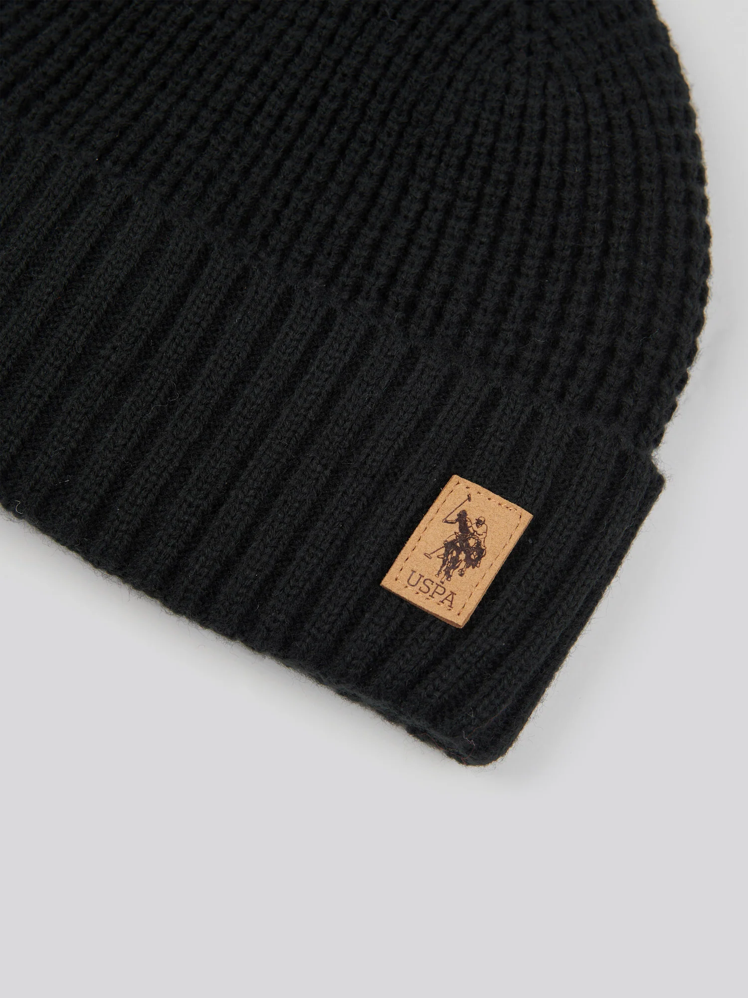 Mens Fleece Lined Waffle Knit Beanie in Black - Image 3