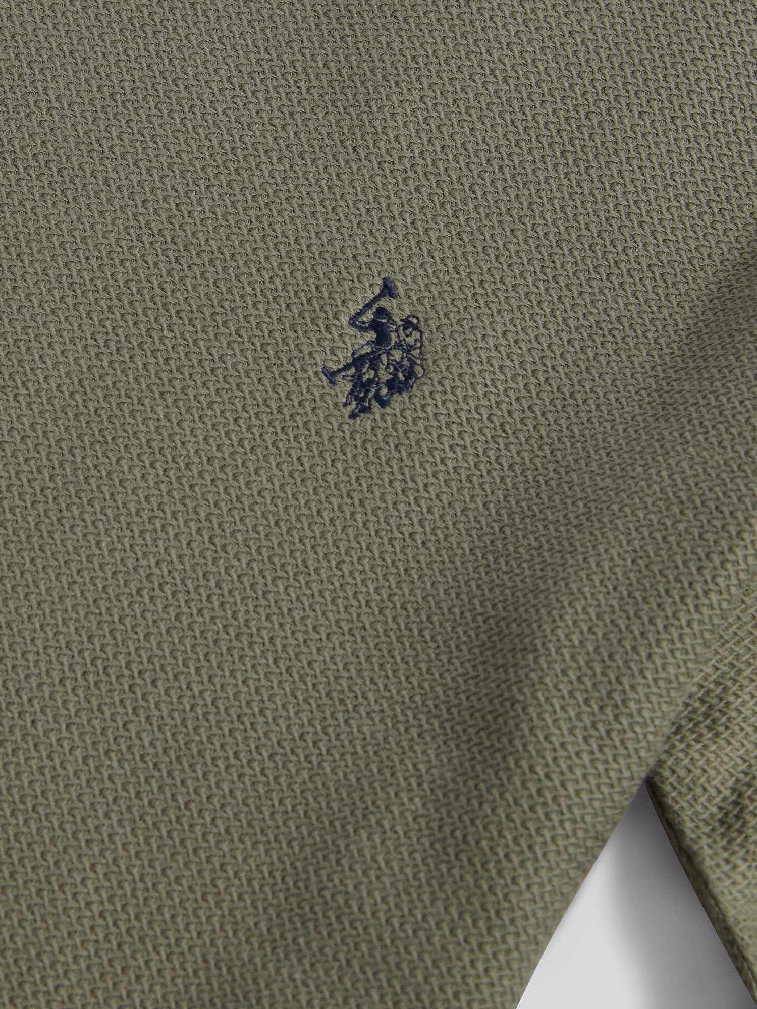 Mens HerringboneTexture T-Shirt in Mulled Basil - Image 7