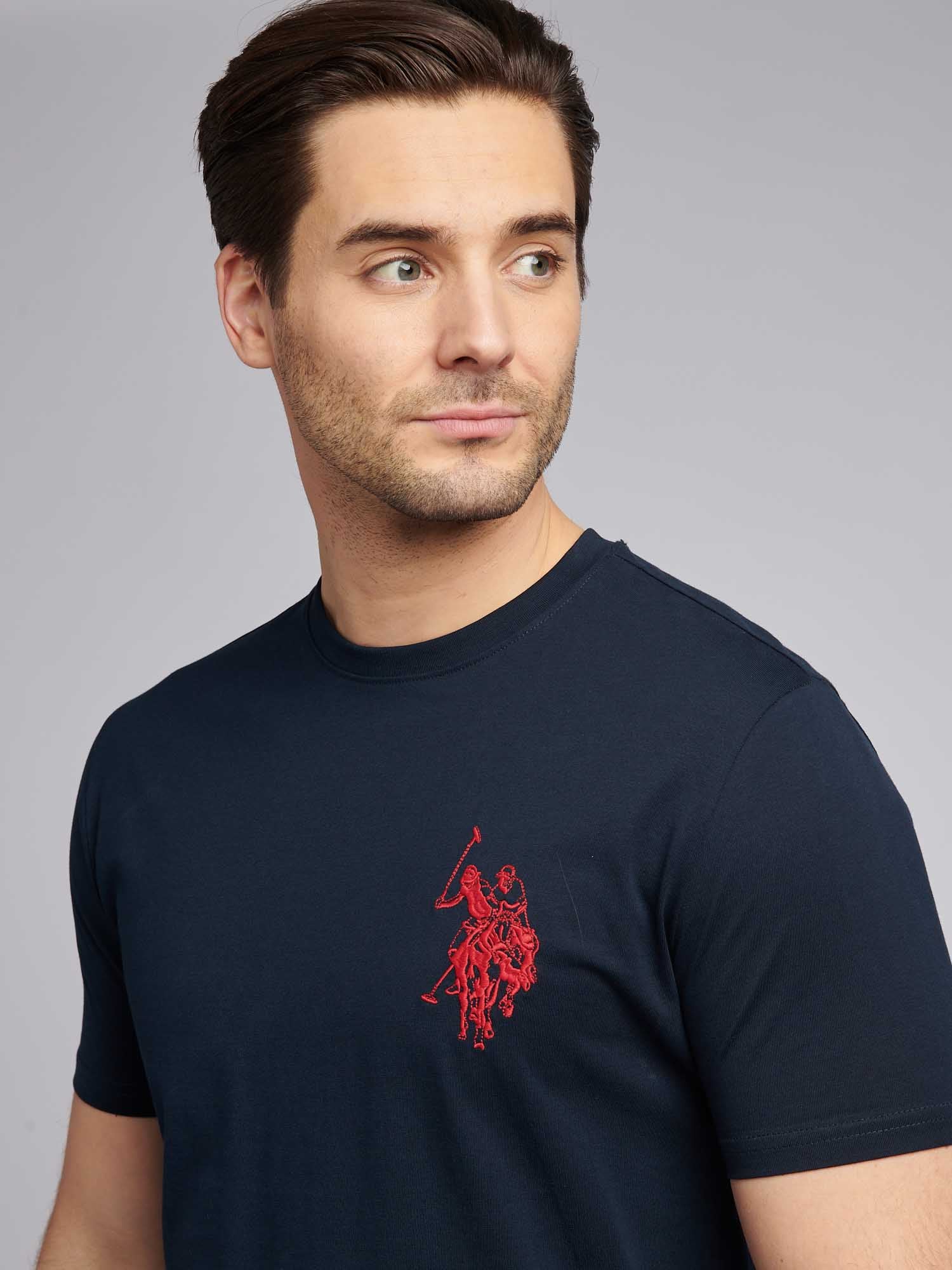 Mens Large Player T-Shirt in Dark Sapphire Navy / Haute Red DHM - Image 2