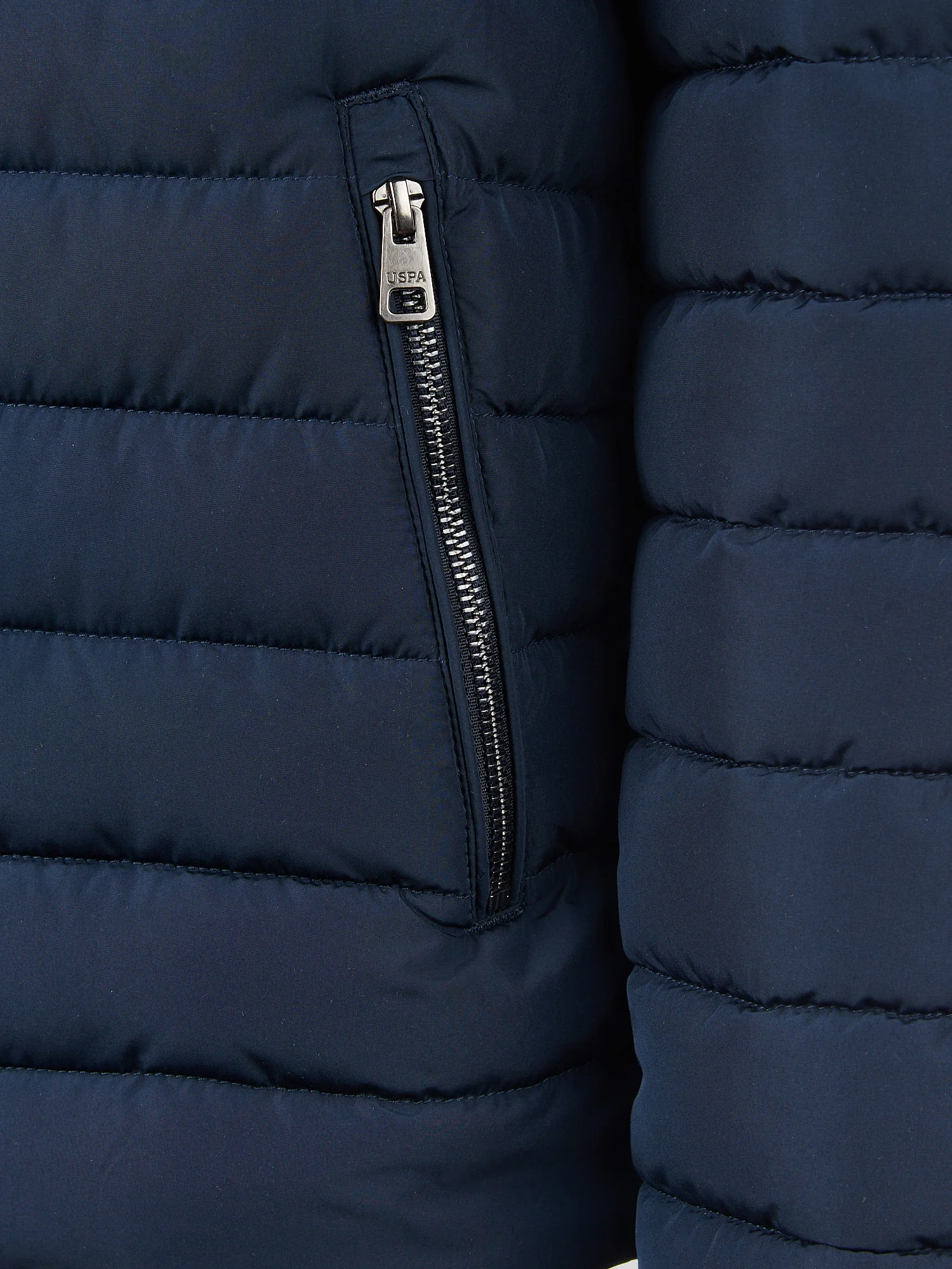 Mens Lightweight Quilted Collared Jacket in Dark Sapphire Navy - Image 12