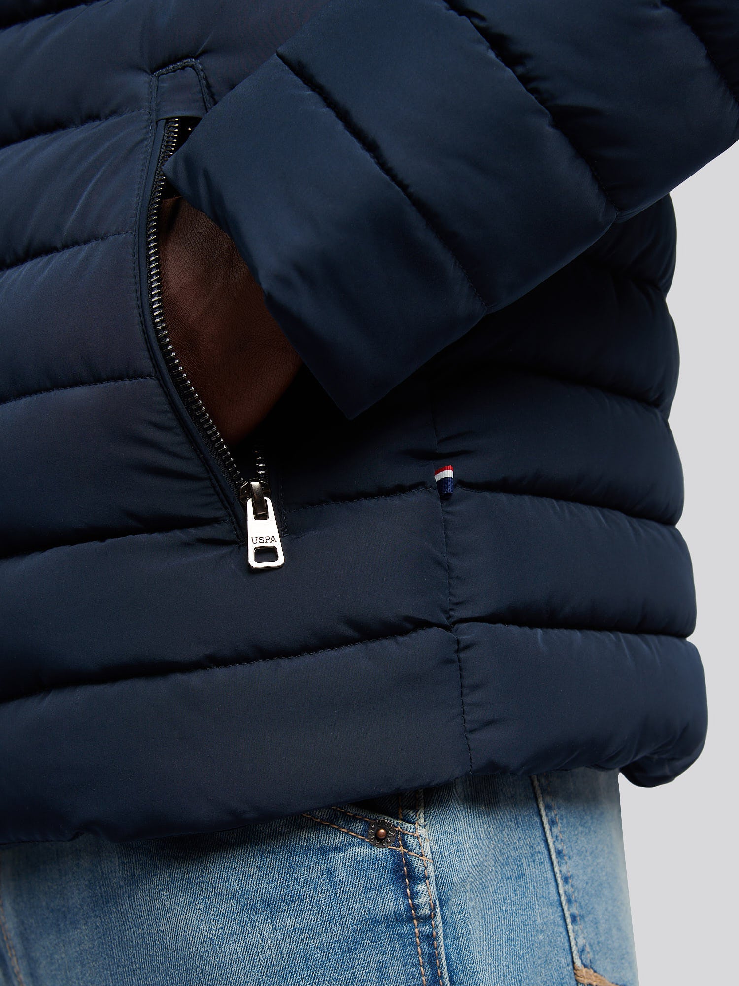 Mens Lightweight Quilted Collared Jacket in Dark Sapphire Navy - Image 6