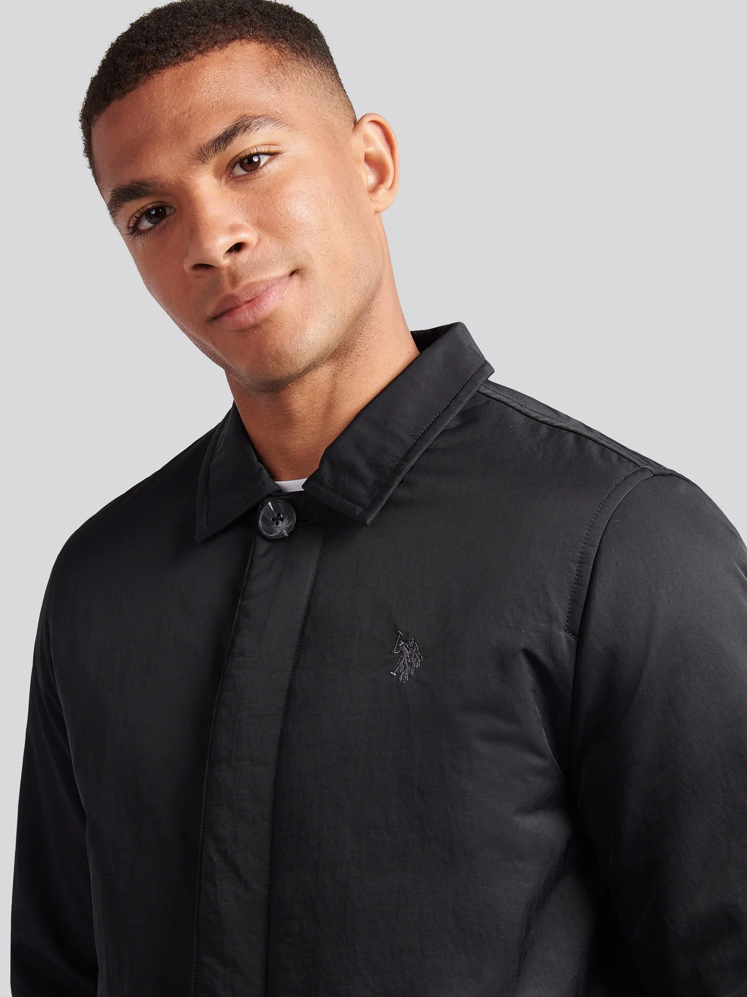 Mens Lightweight Quilted Mac in Black - Image 2