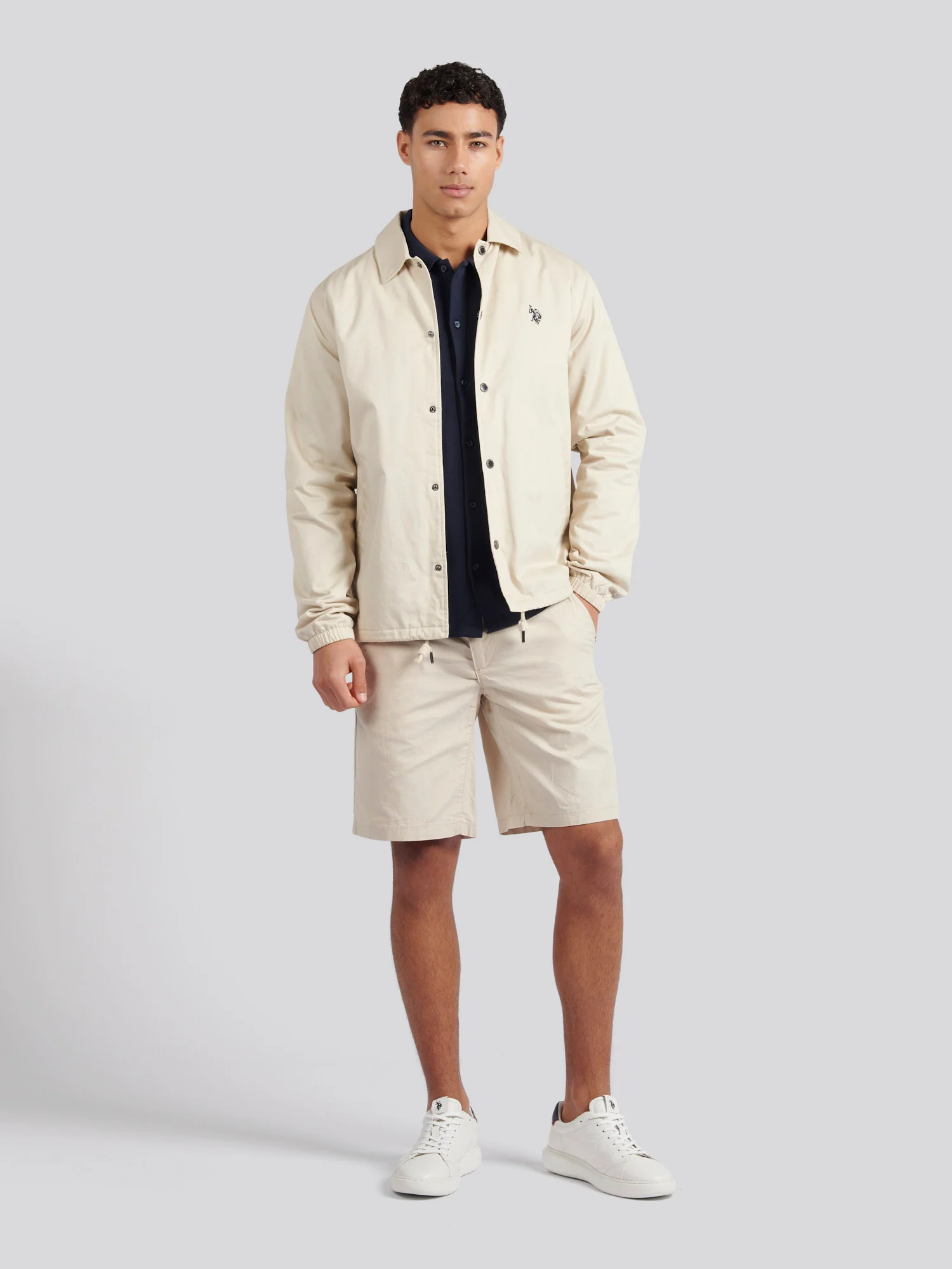 Mens Linen Blend Chino Shorts in French Oak - Image 3