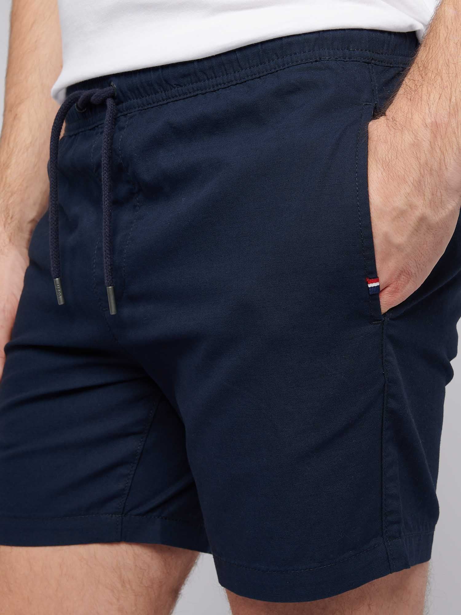 Mens Linen Blend Deck Shorts Dark Sapphire Navy / Haute Red DHM - Image 5