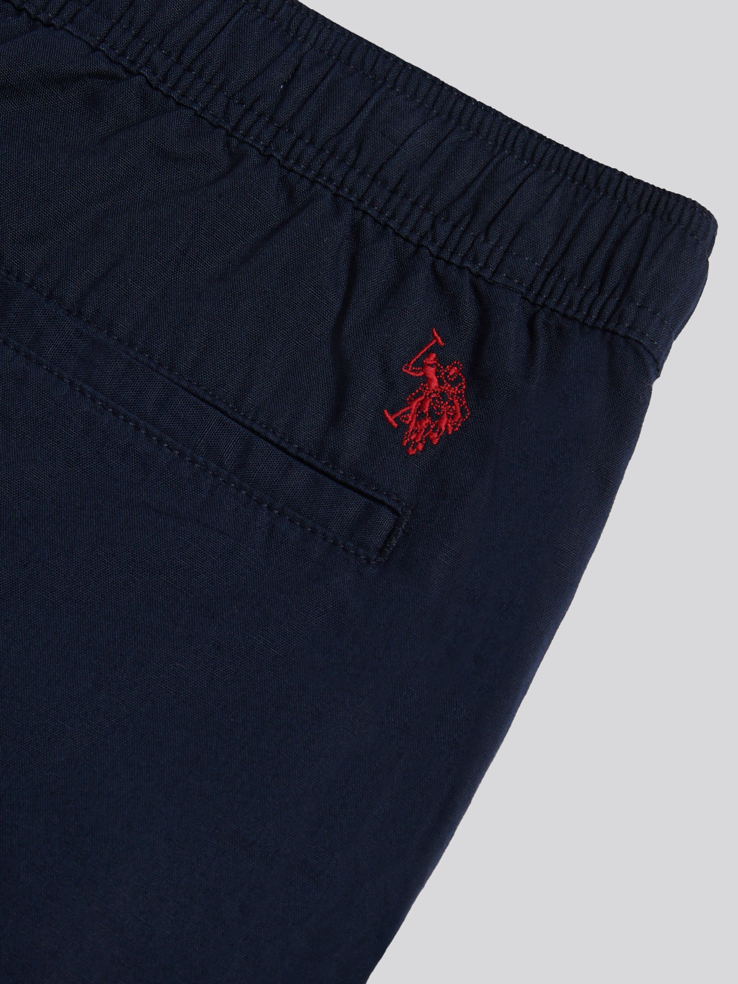 Mens Linen Blend Deck Shorts Dark Sapphire Navy / Haute Red DHM - Image 8