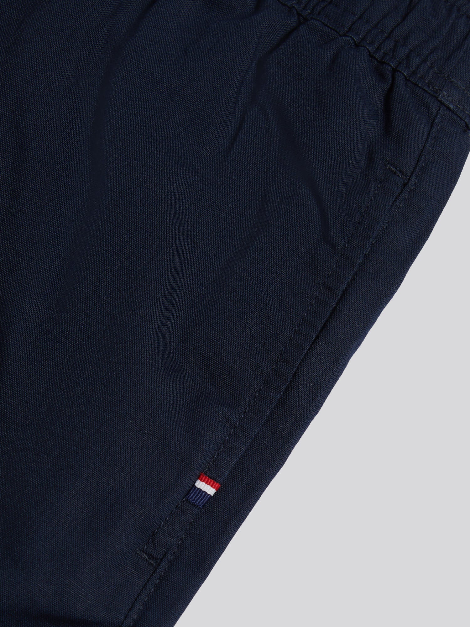 Mens Linen Blend Deck Shorts Dark Sapphire Navy / Haute Red DHM - Image 9