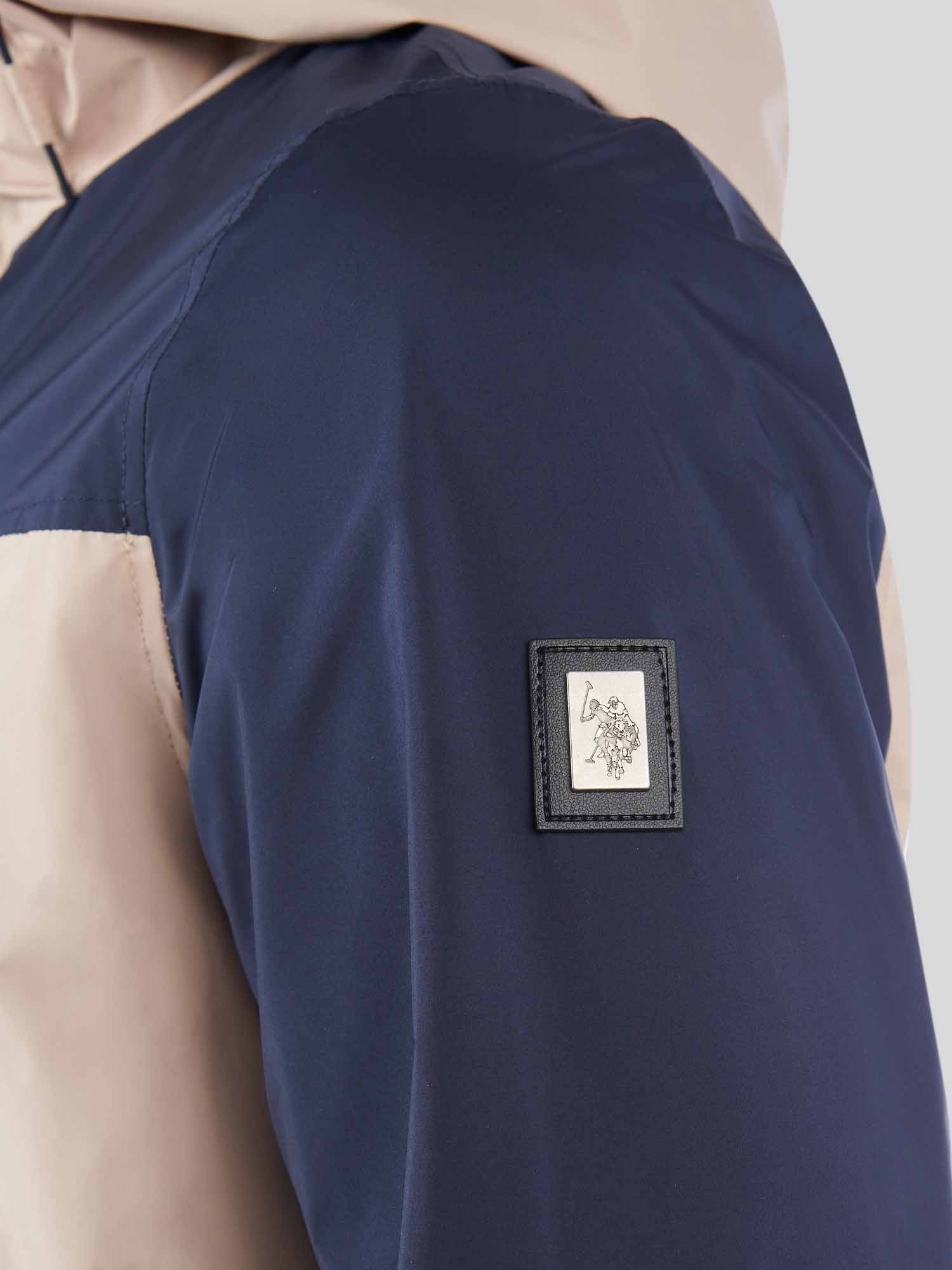 Mens Panelled Windbreaker Jacket in Doeskin - Image 11
