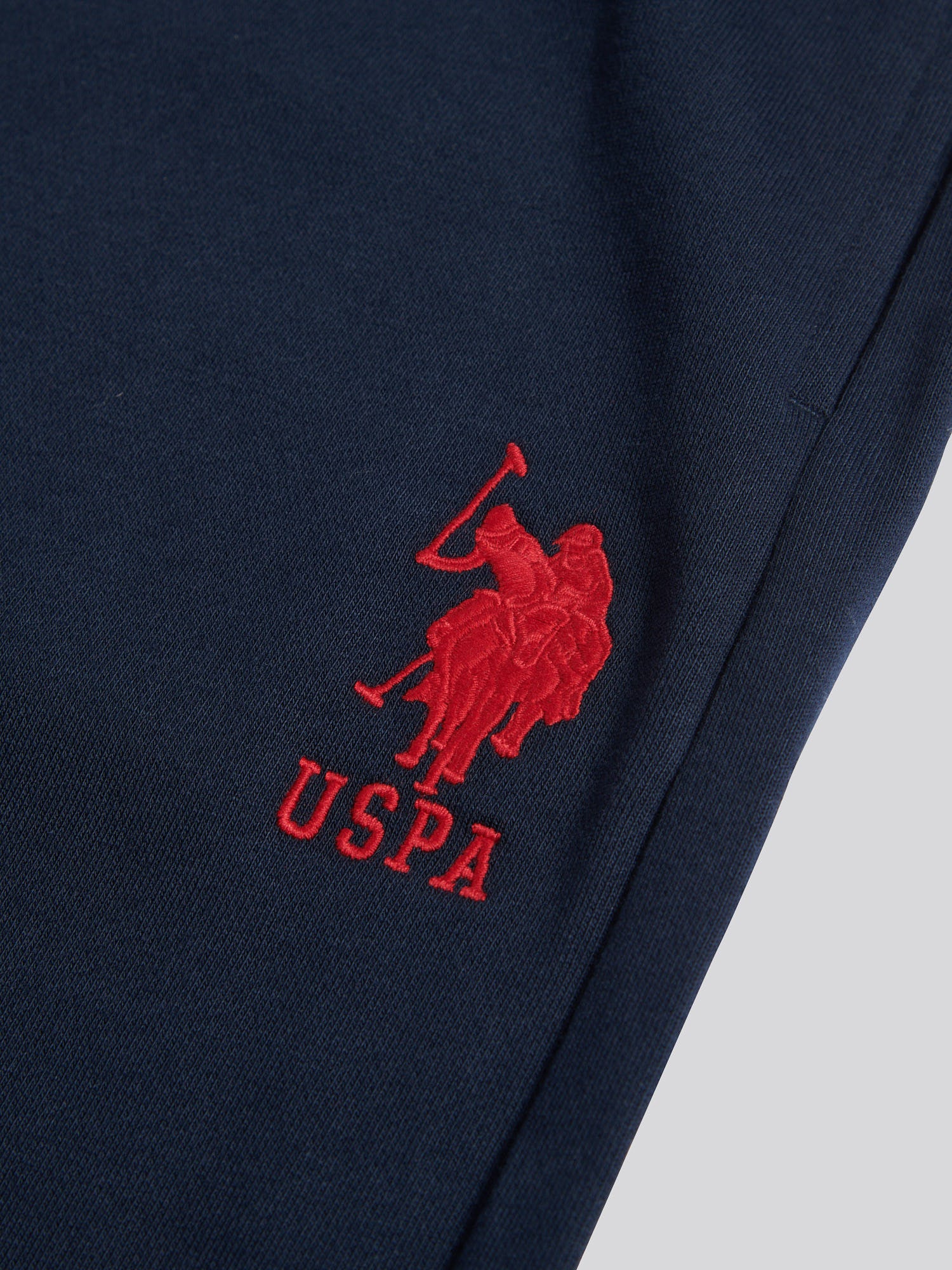 Mens Player 3 Loopback Jogger in Dark Sapphire Navy / Haute Red DHM - Image 8