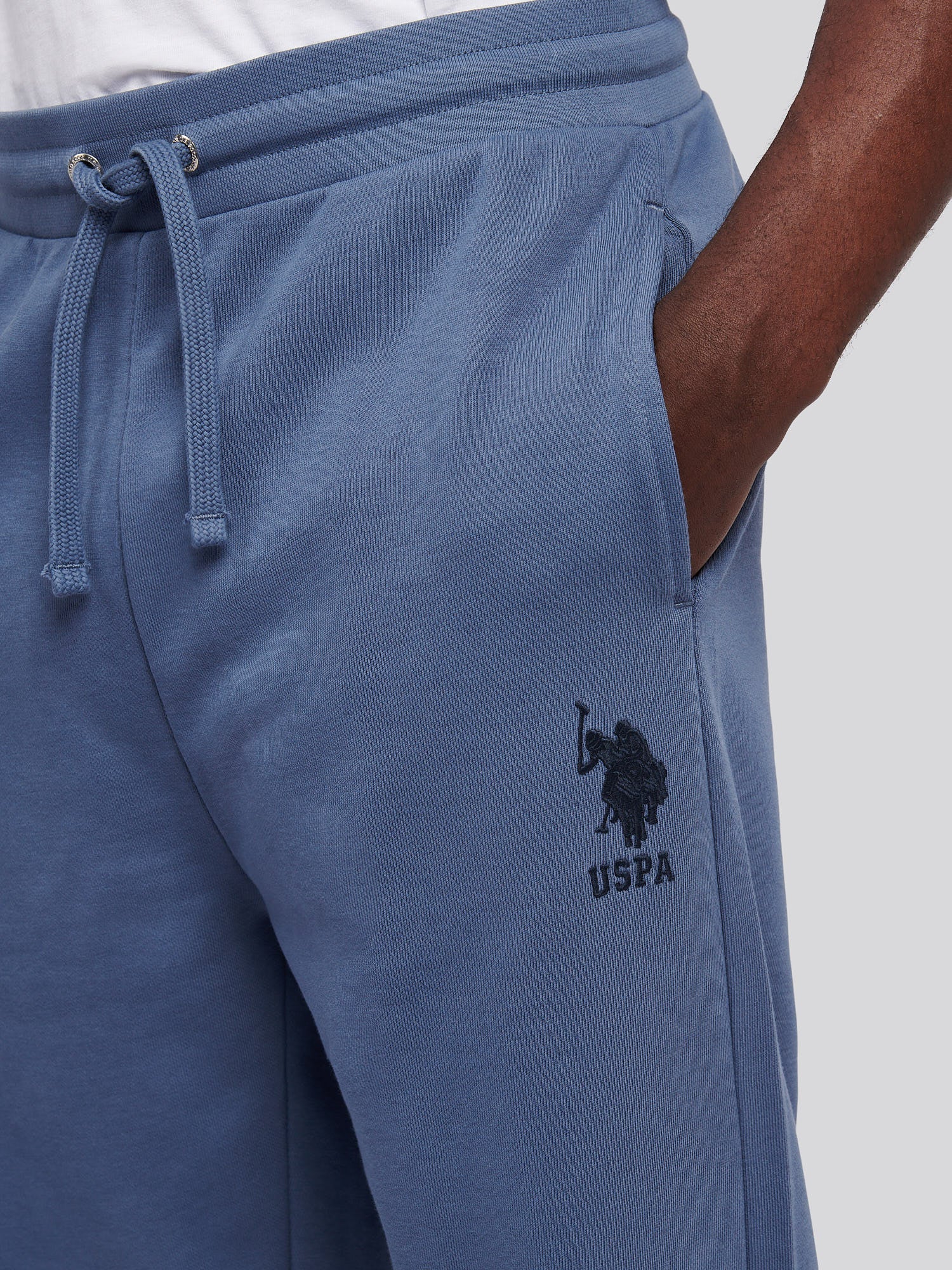 Mens Player 3 Loopback Jogger in Vintage Indigo - Image 2