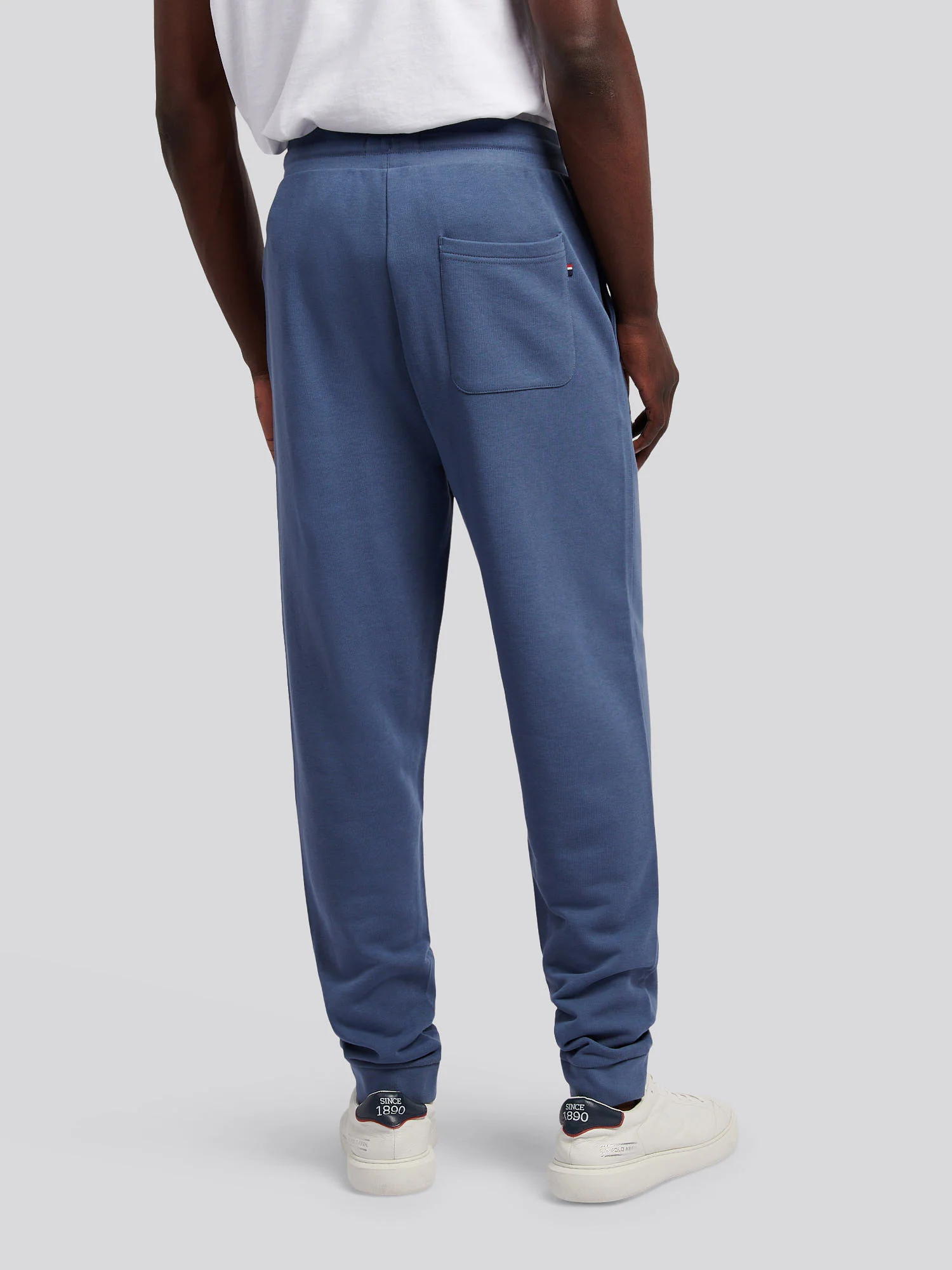 Mens Player 3 Loopback Jogger in Vintage Indigo - Image 3