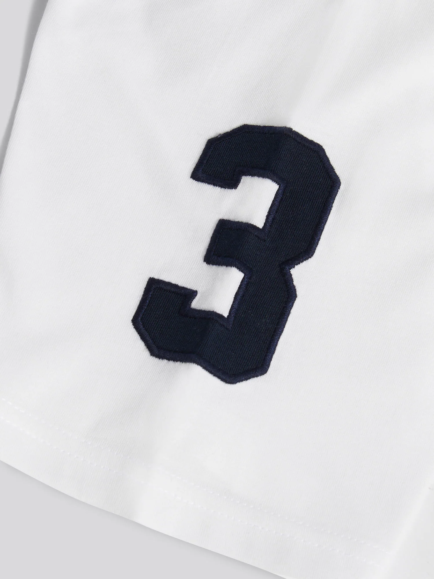 Mens Player 3 T-Shirt White / Dark Sapphire Navy DHM - Image 8