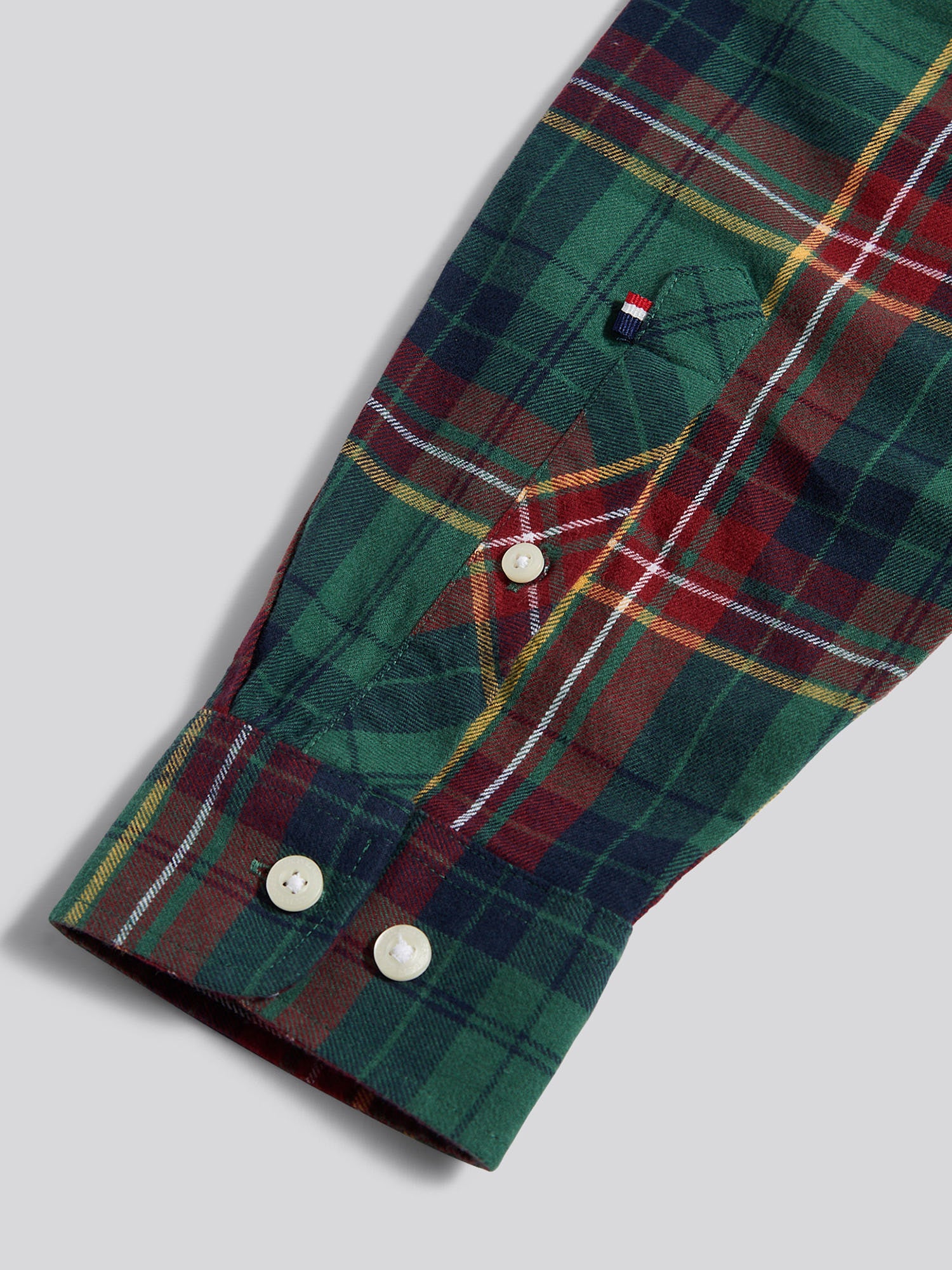 Mens Pocketed Checked Buttondown Shirt in Pineneedle - Image 9