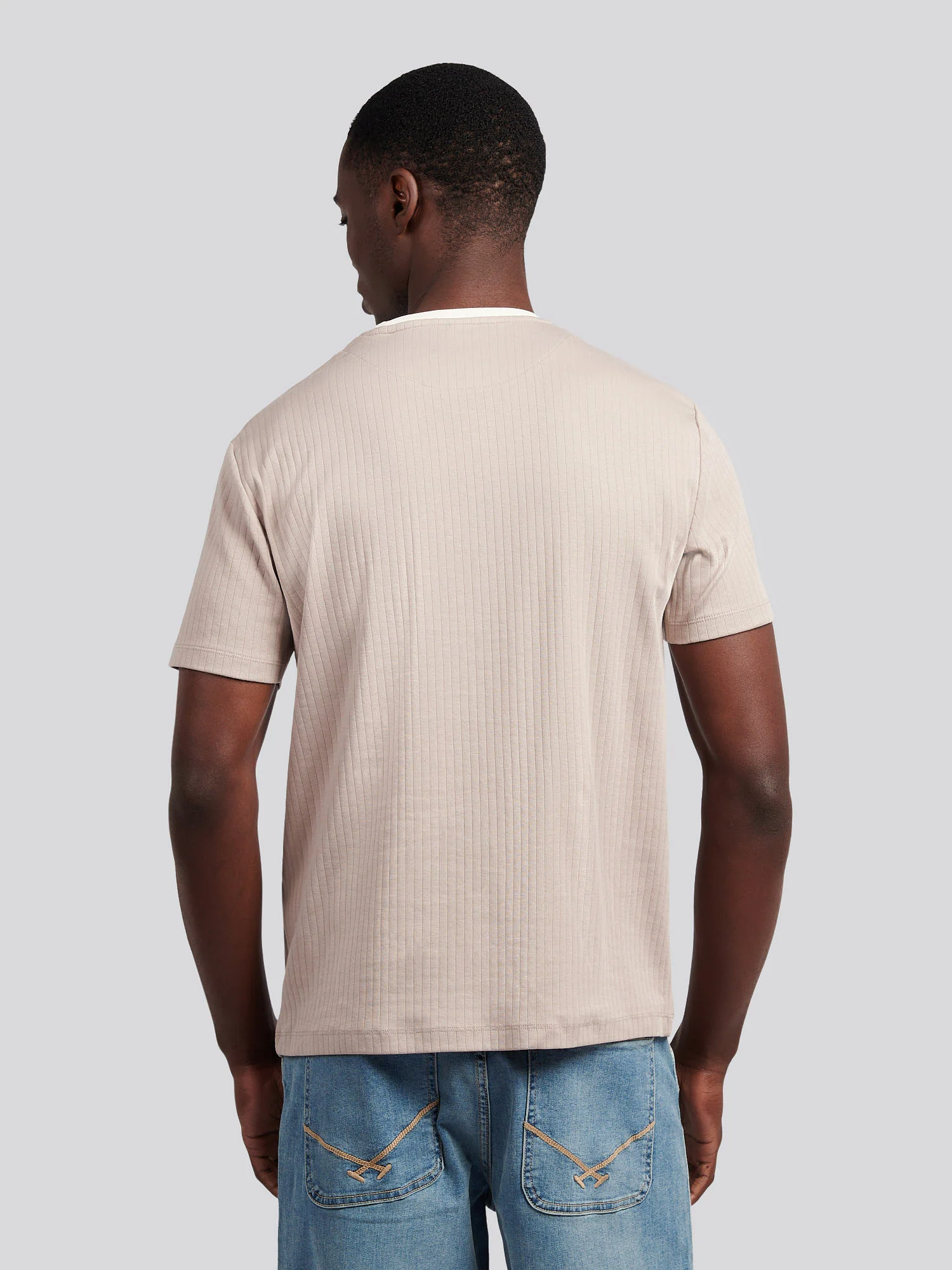 Mens Rib Texture T-Shirt in Atmosphere - Image 3