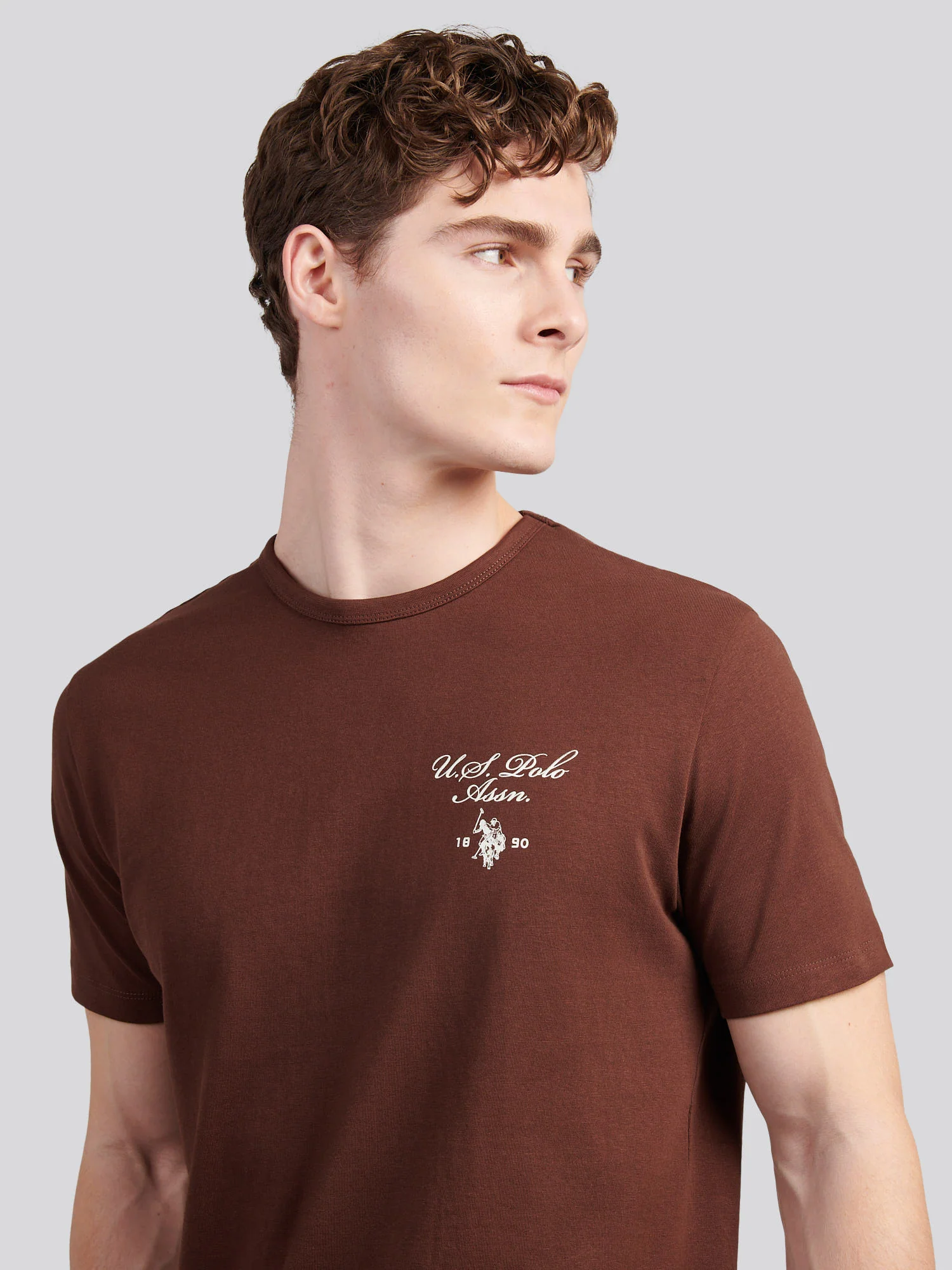 Mens Script Print Back Graphic T-Shirt in Chocolate Martini - Image 5