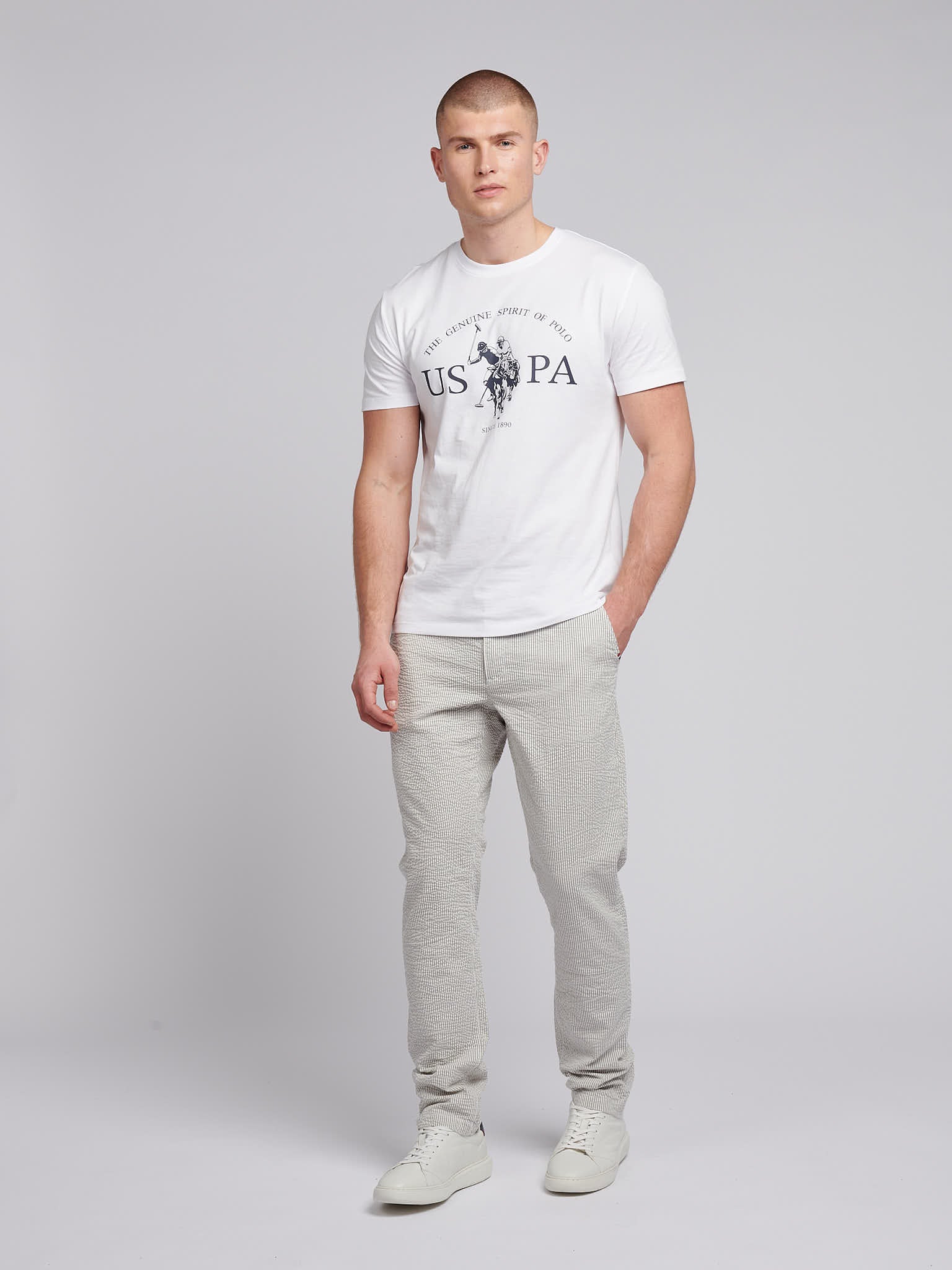 Mens Seersucker Woven Trouser in Northern Droplet - Image 3