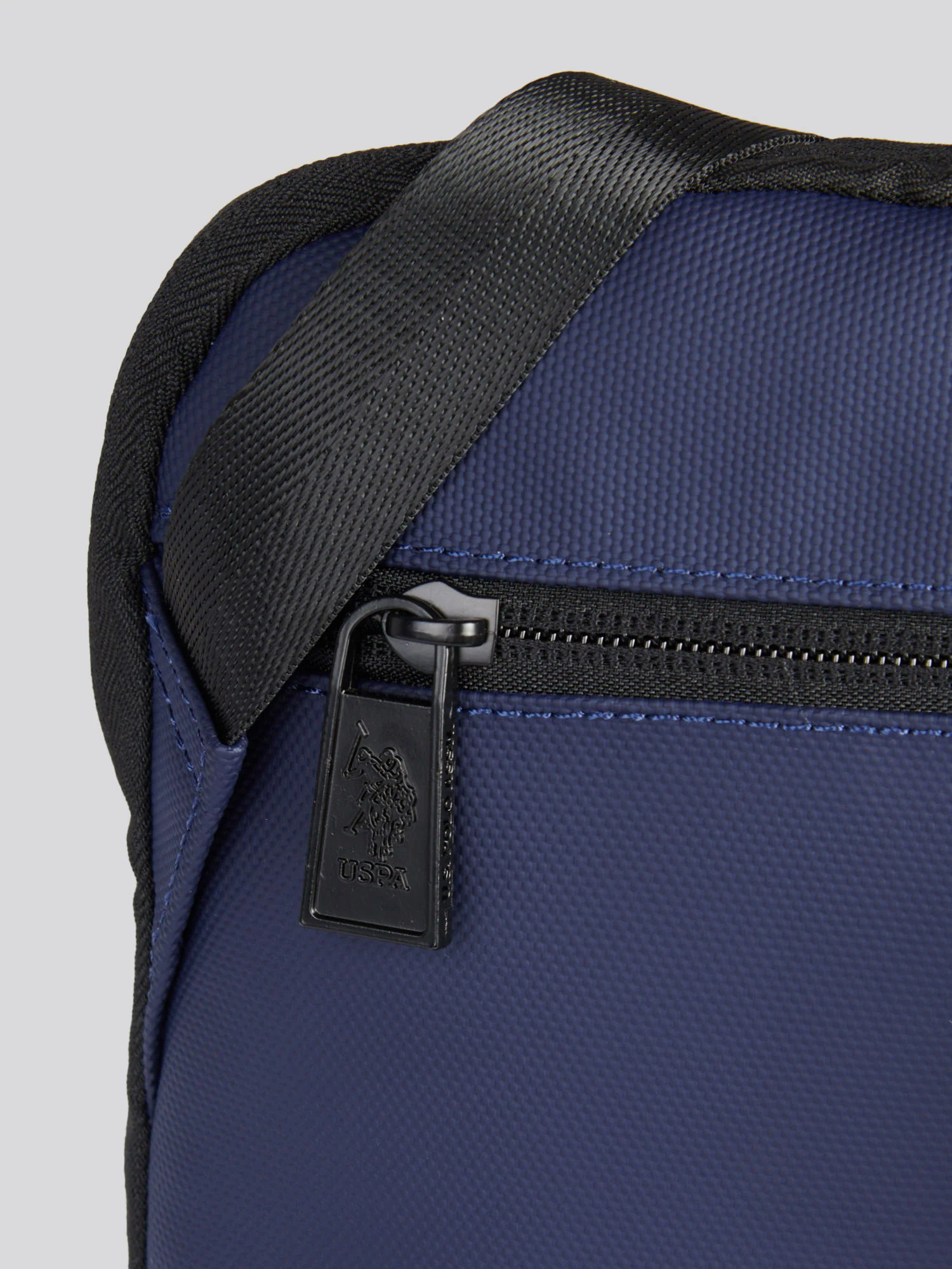 Mens Small Arrowhead Crossbody Bag in Navy - Image 11