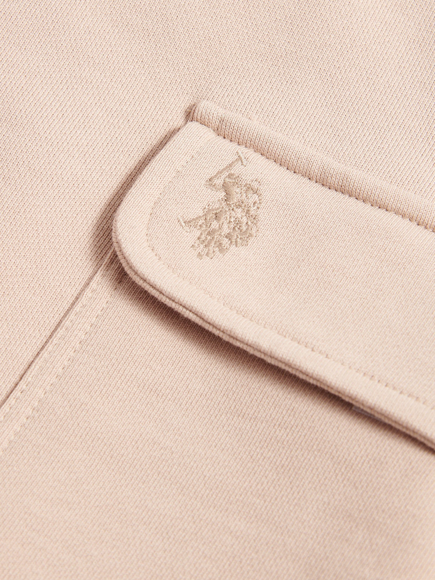 Mens Smart Utility Short in Doeskin - Image 7