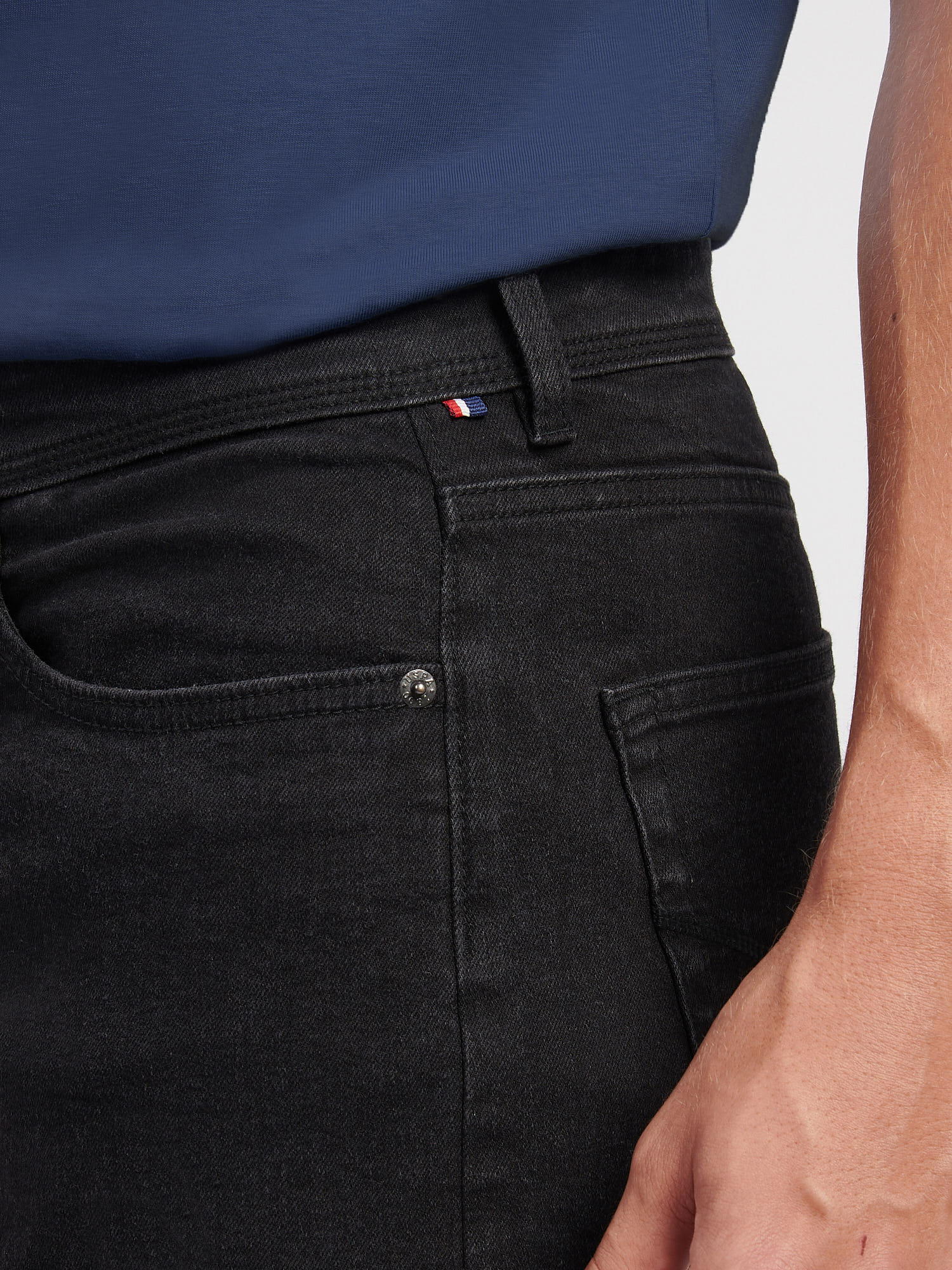 Mens Straight Fit Jean Black Wash - Image 6
