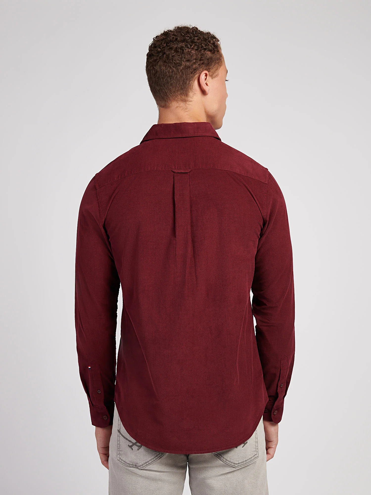 Mens Textured Corduroy Shirt in Windsor Wine - Image 4