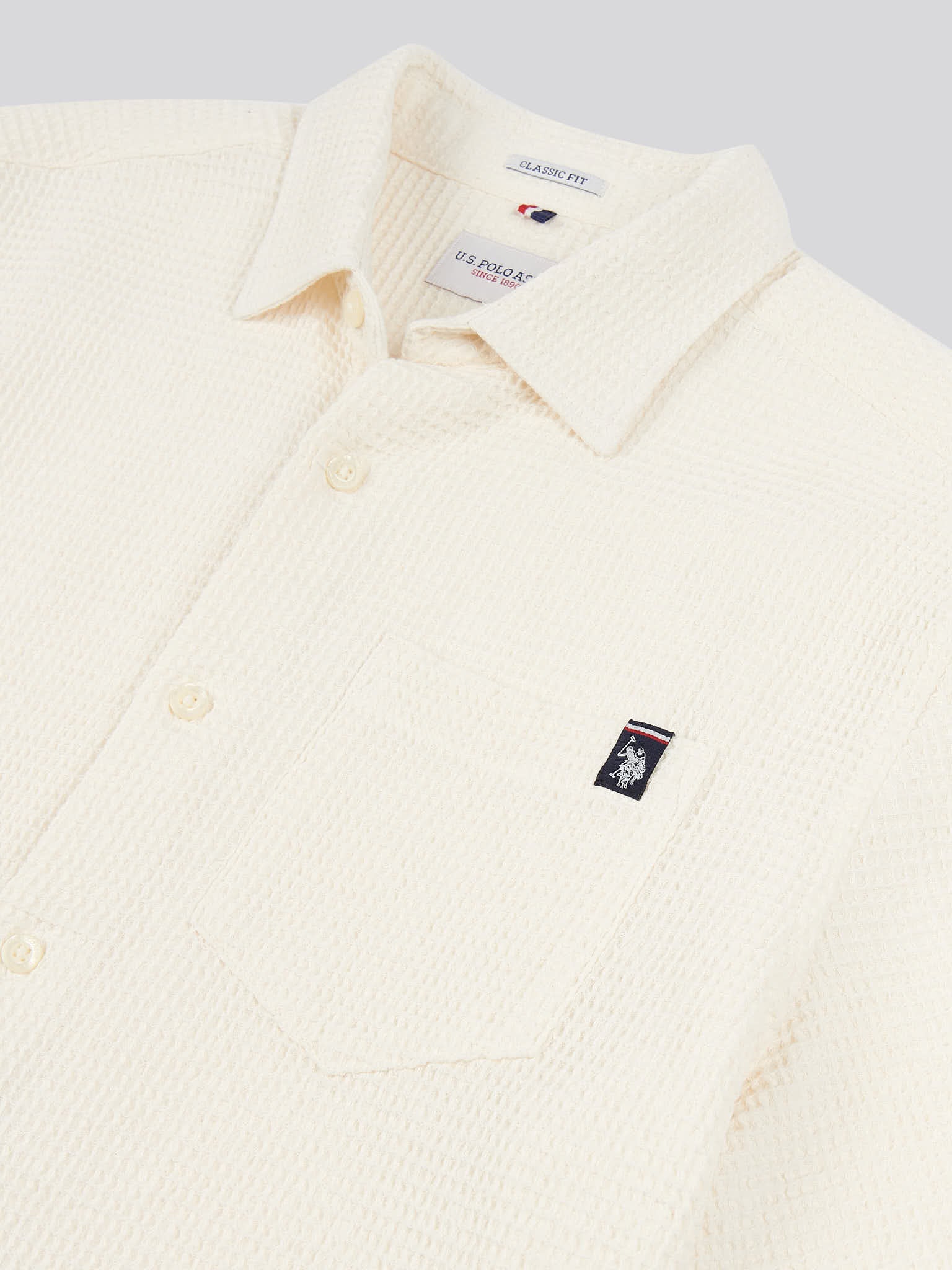 Mens  Textured Waffle Short Sleeve Shirt in Bright White - Image 7