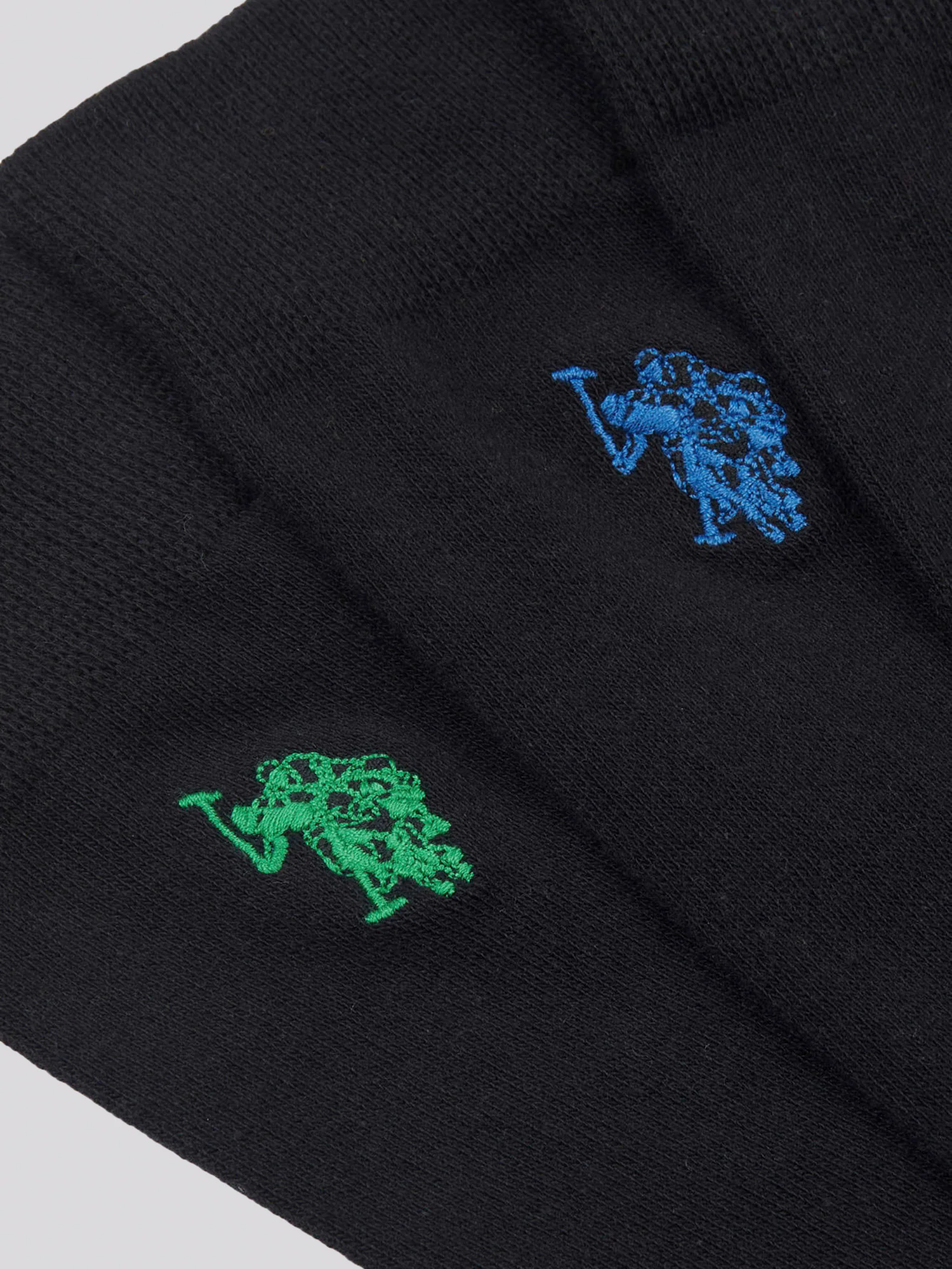 Mens Three Pack Smart Socks in Black - Image 3