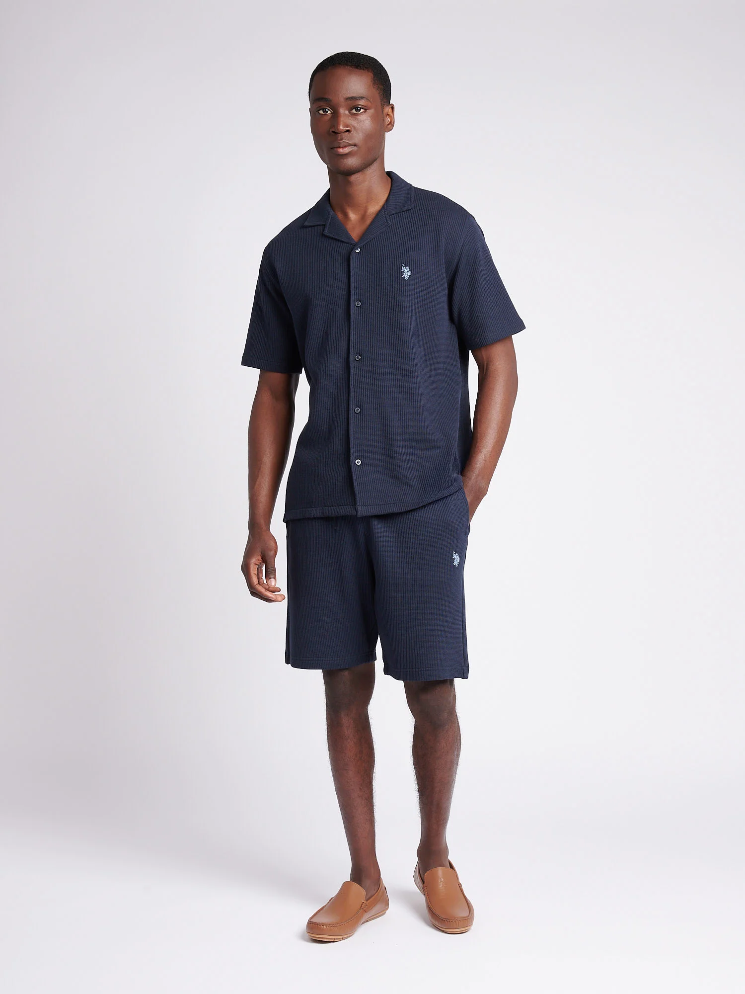 Mens Waffle Texture Revere Shirt in Dark Sapphire Navy - Image 3