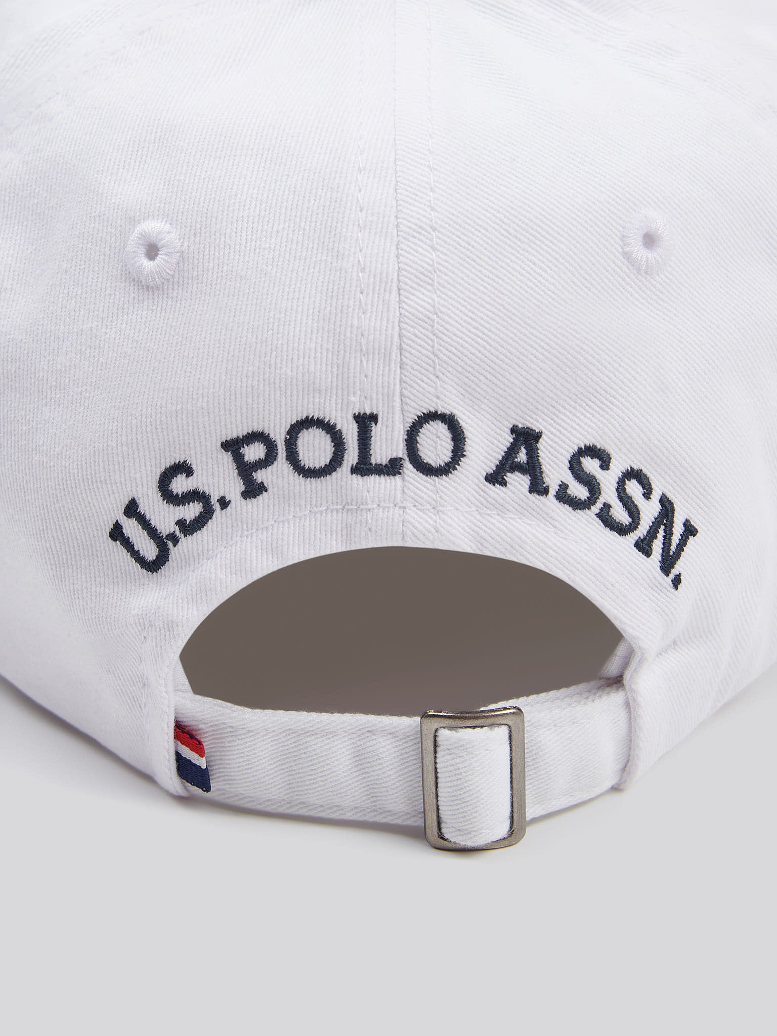 Mens Washed Casual Cap White / Dark Sapphire Navy DHM - Image 6