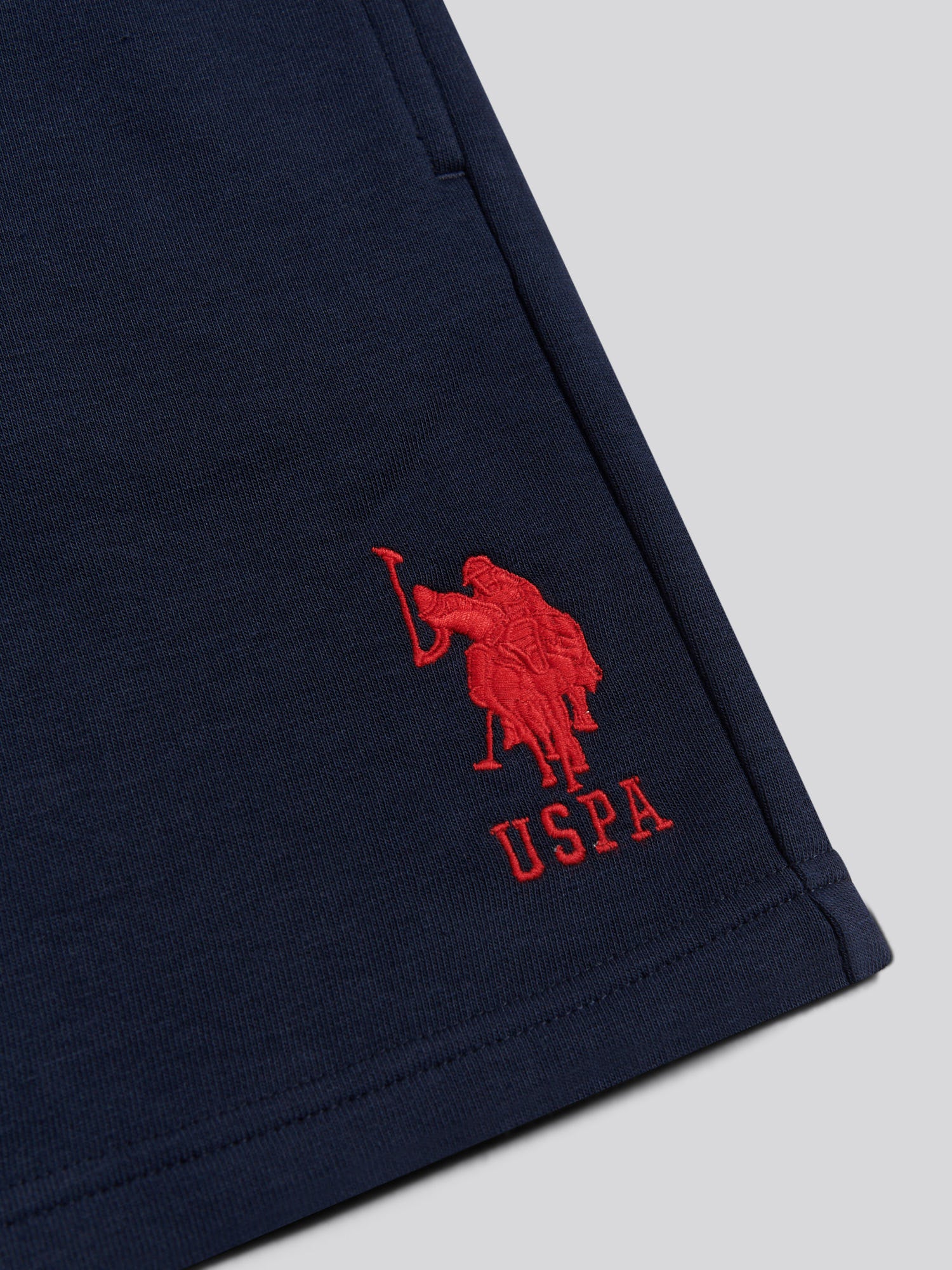 Boys Player 3 Sweat Shorts Dark Sapphire Navy / Haute Red DHM - Image 9