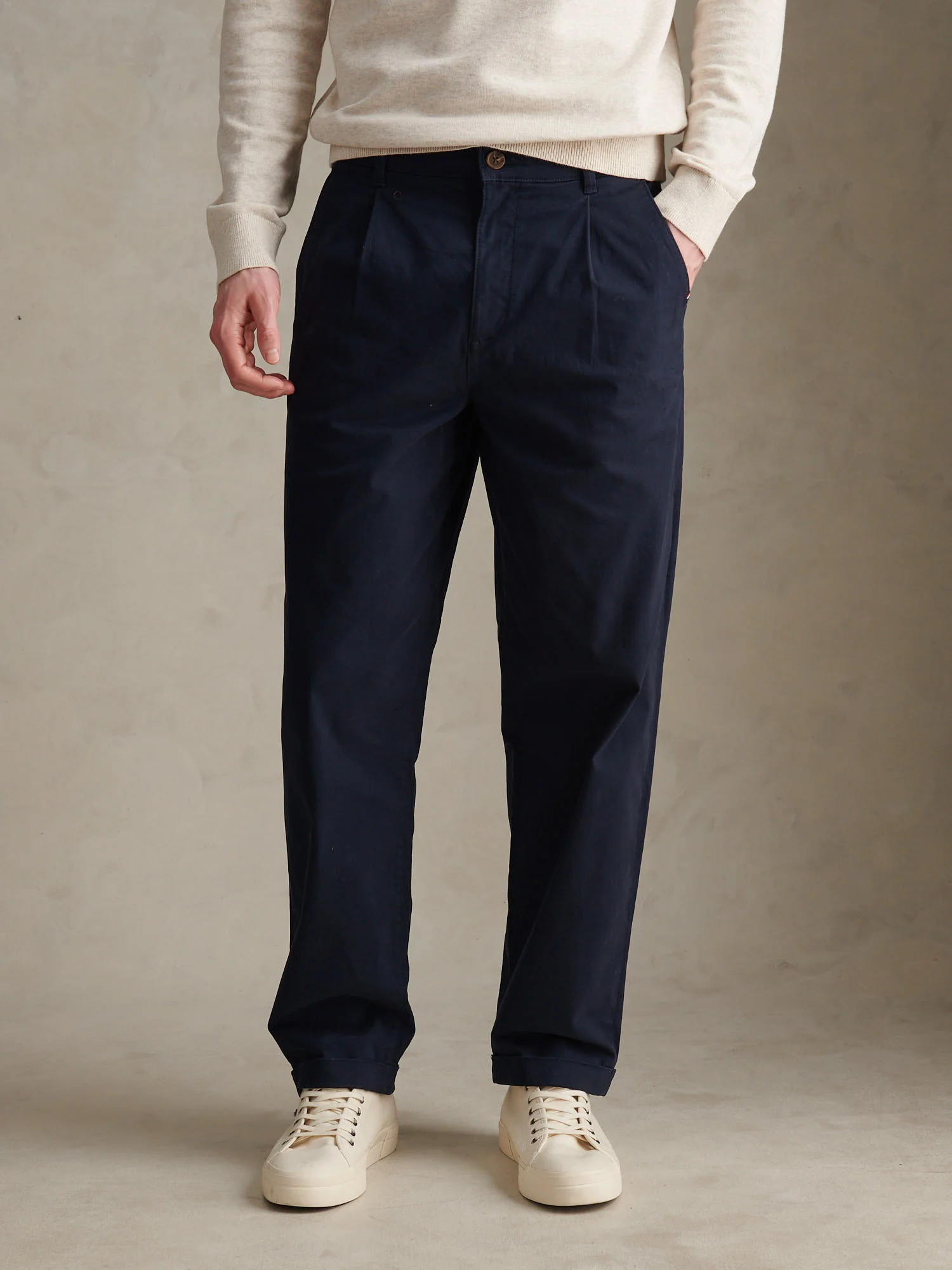 Mens Pleat Front Lightweight Chino Trousers Dark Sapphire Navy / Haute Red DHM