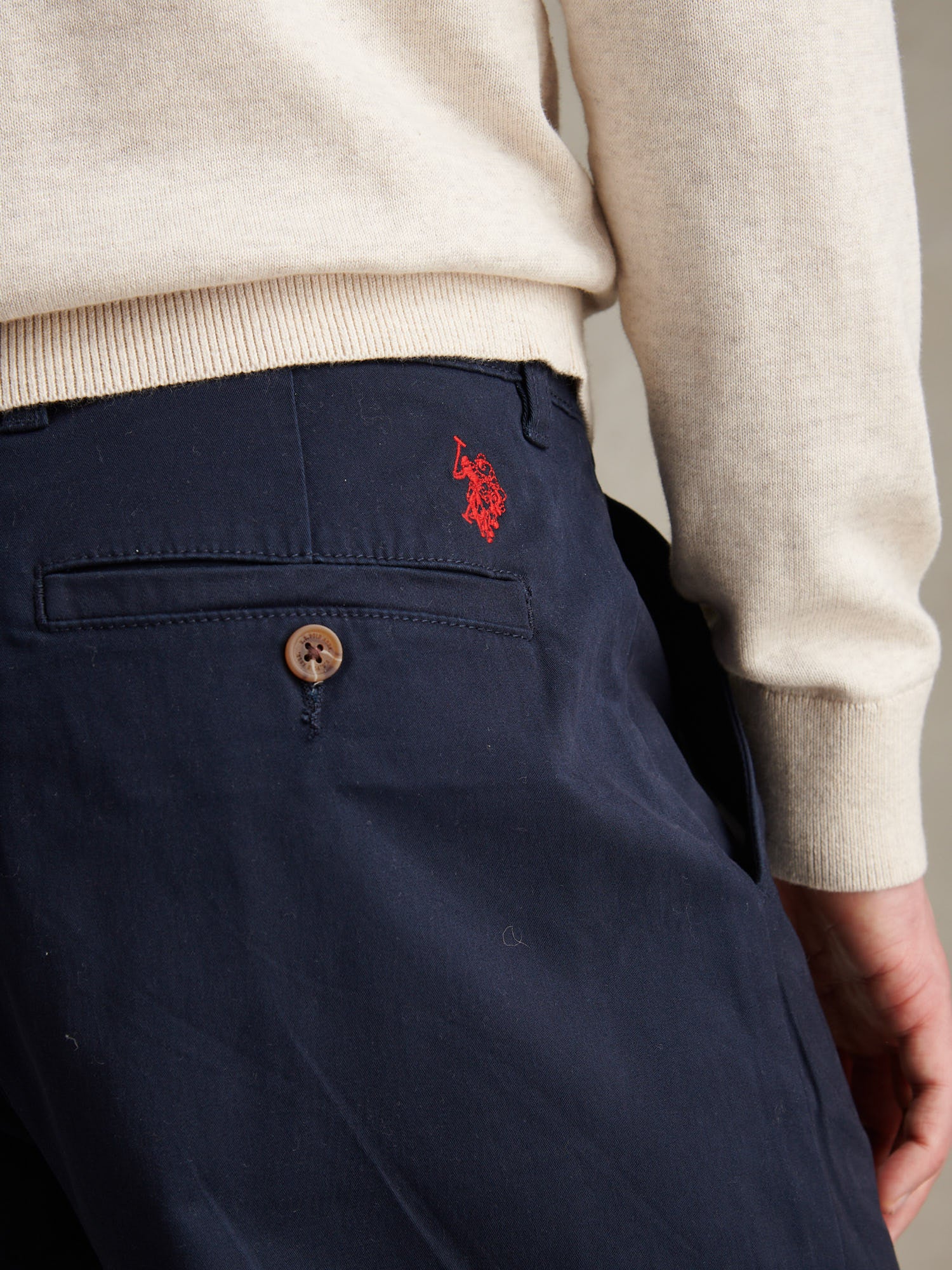 Mens Pleat Front Lightweight Chino Trousers Dark Sapphire Navy / Haute Red DHM - Image 2