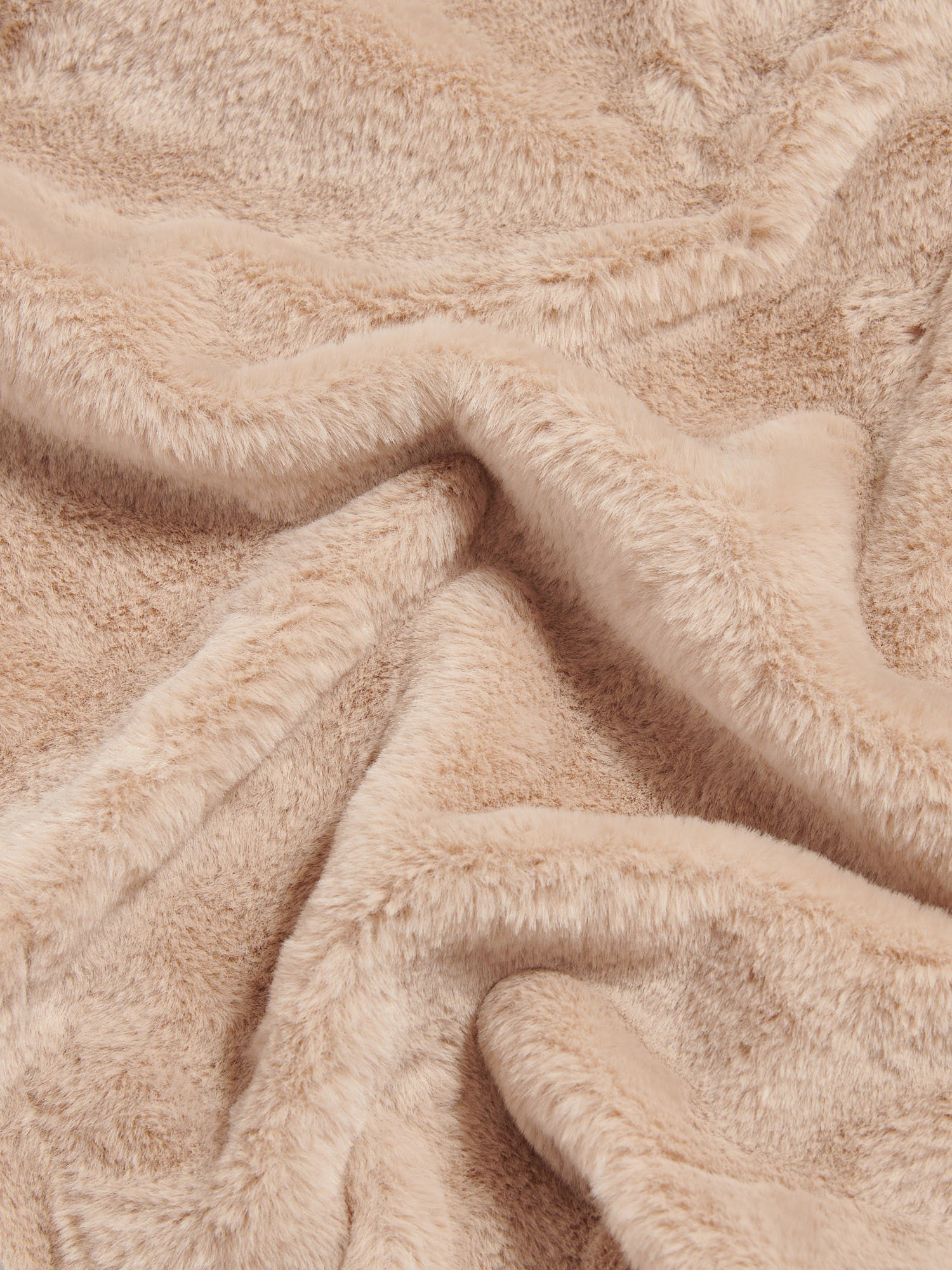 Premium Fleece Throw Camel - Image 3