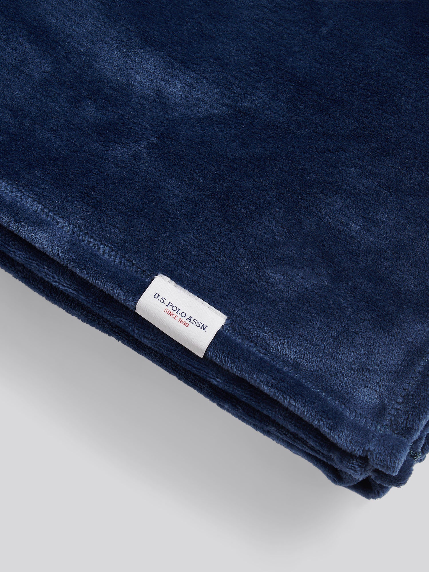 Premium Plush Fleece Throw Ensign Blue - Image 4