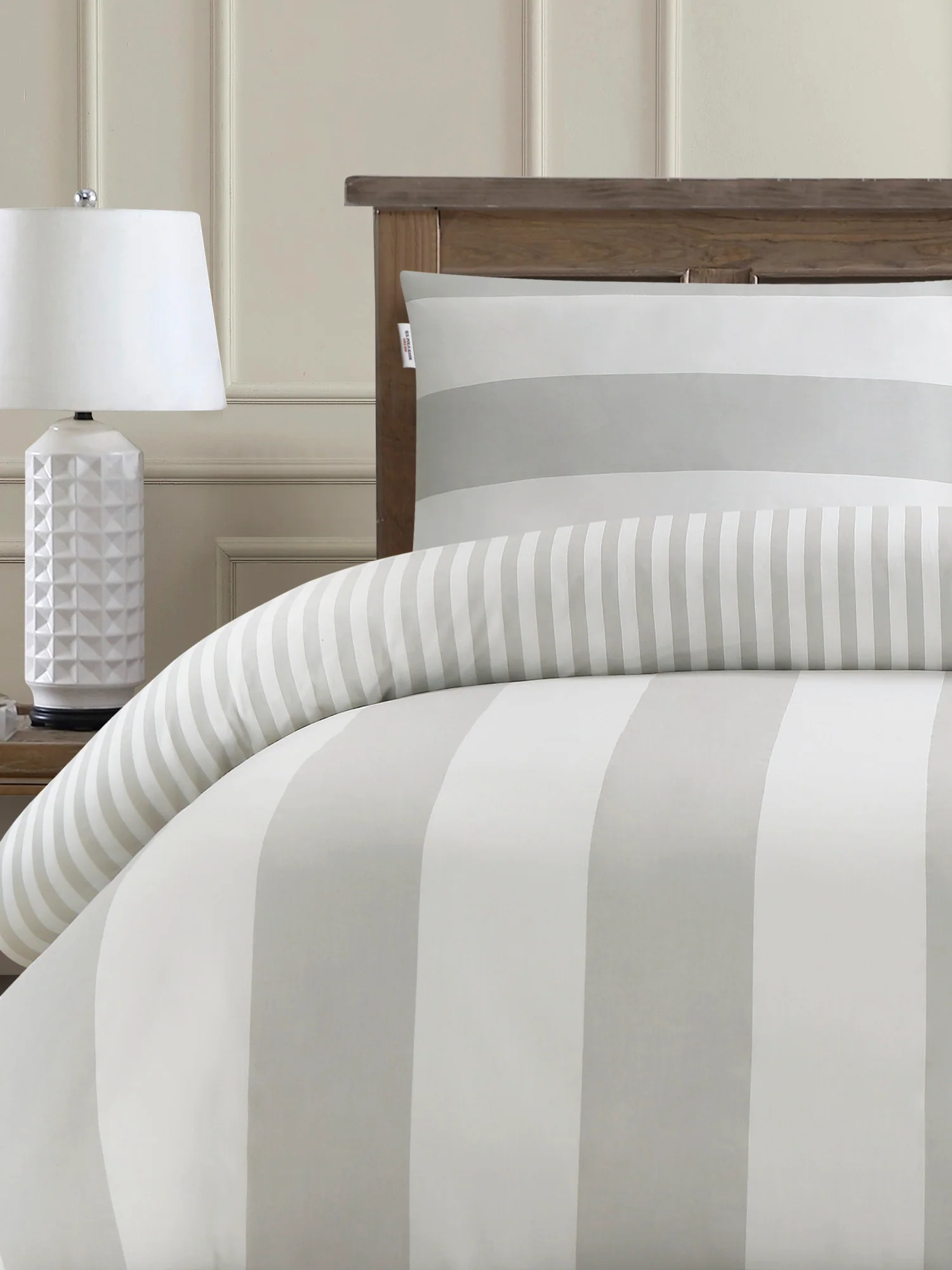 Pure Cotton Block Stripe Duvet Set in Vapor Blue - Image 3