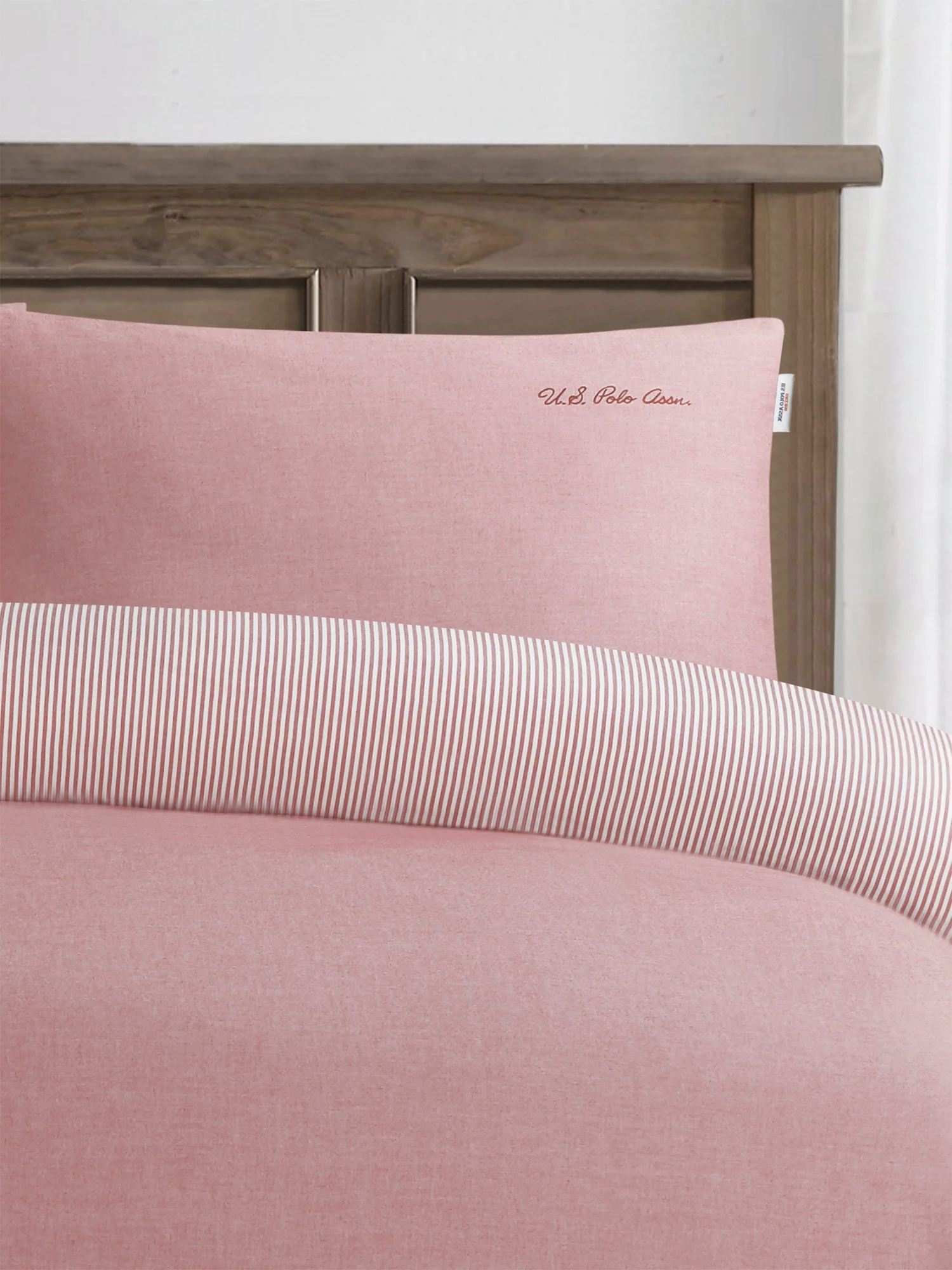 Pure Cotton Chambray Duvet Set Haute Red - Image 3