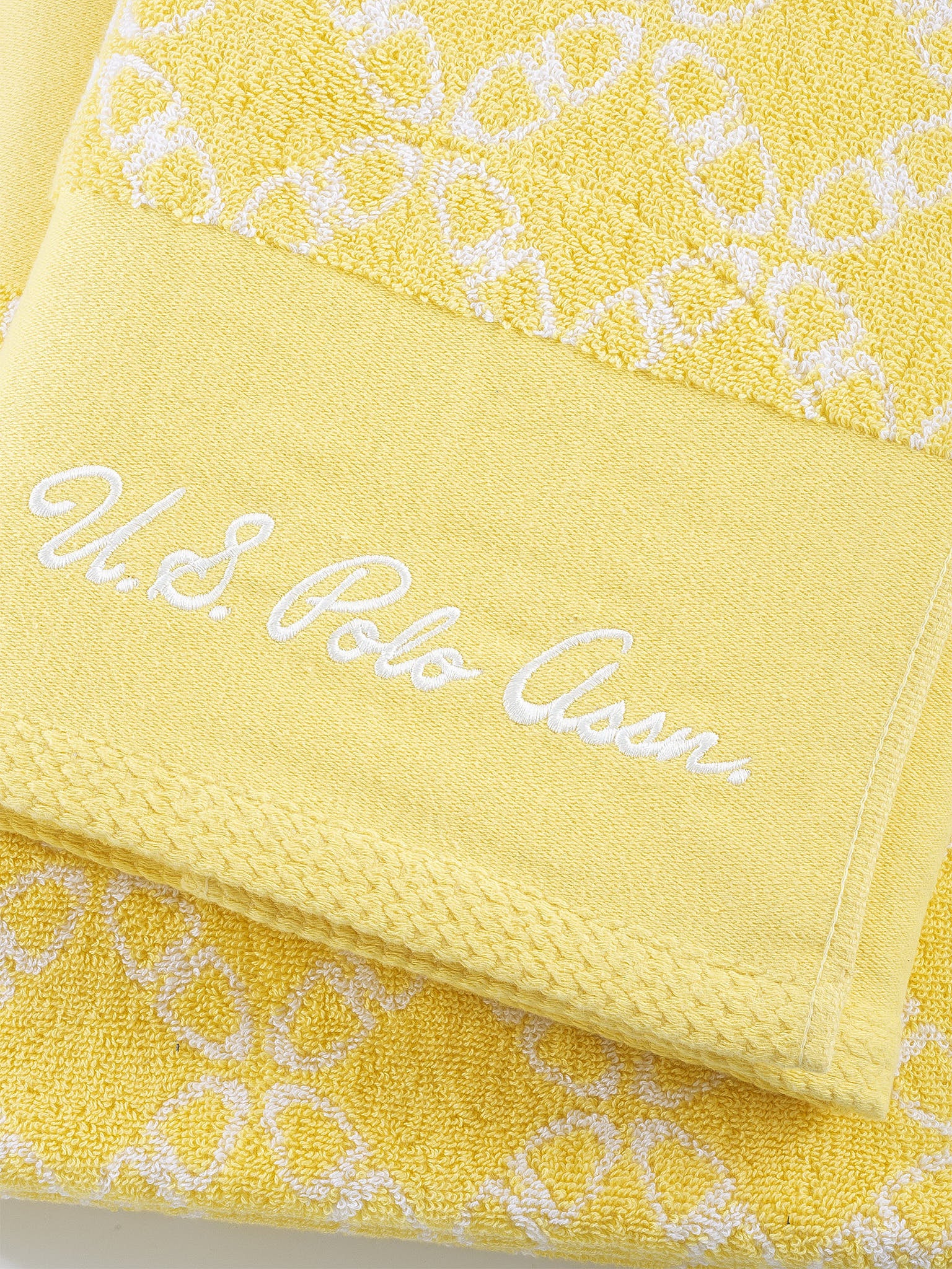 Pure Cotton Geo Towel in Sunshine - Image 2