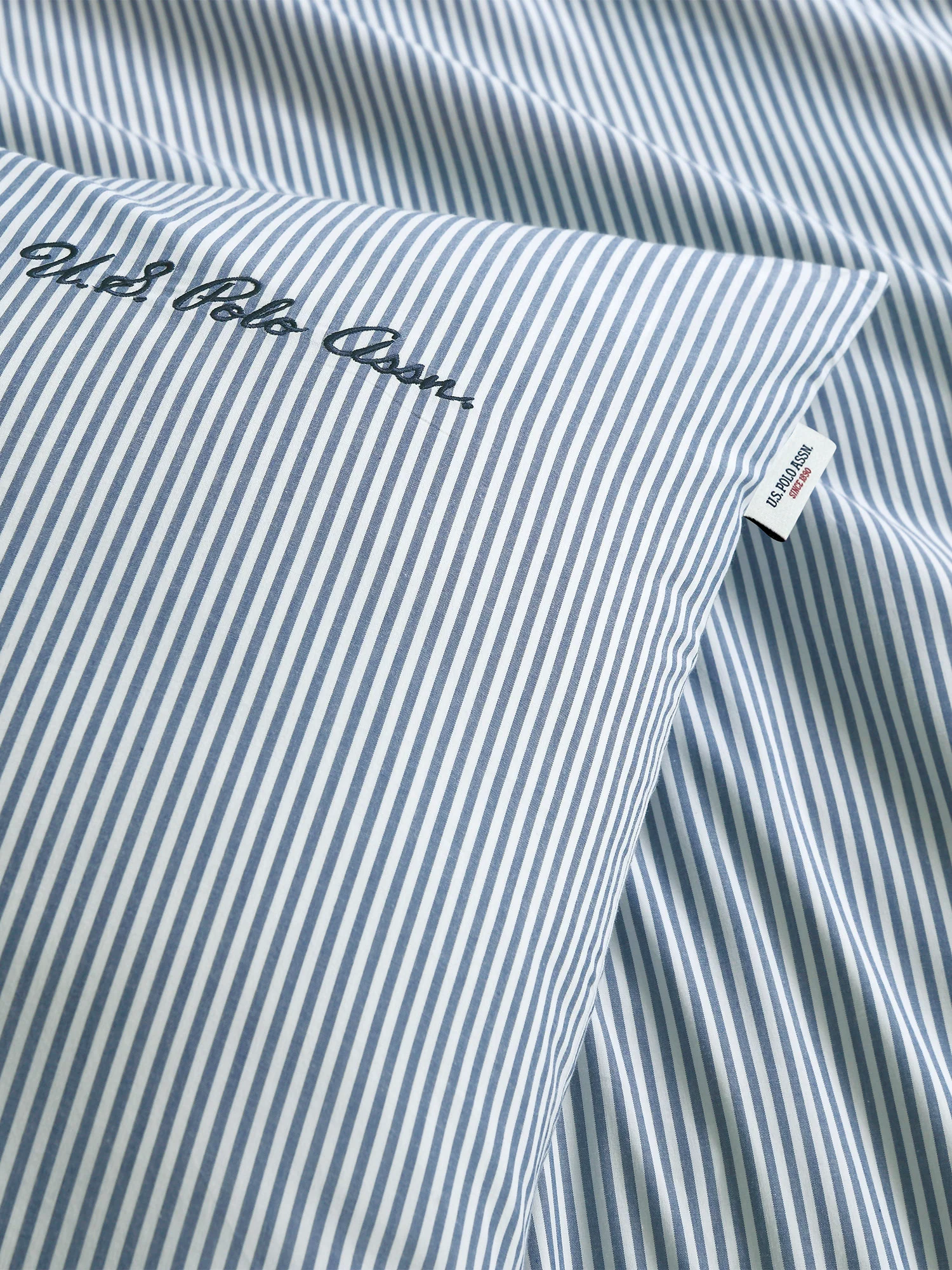 Pure Cotton Stripe Duvet Set in True Navy - Image 4
