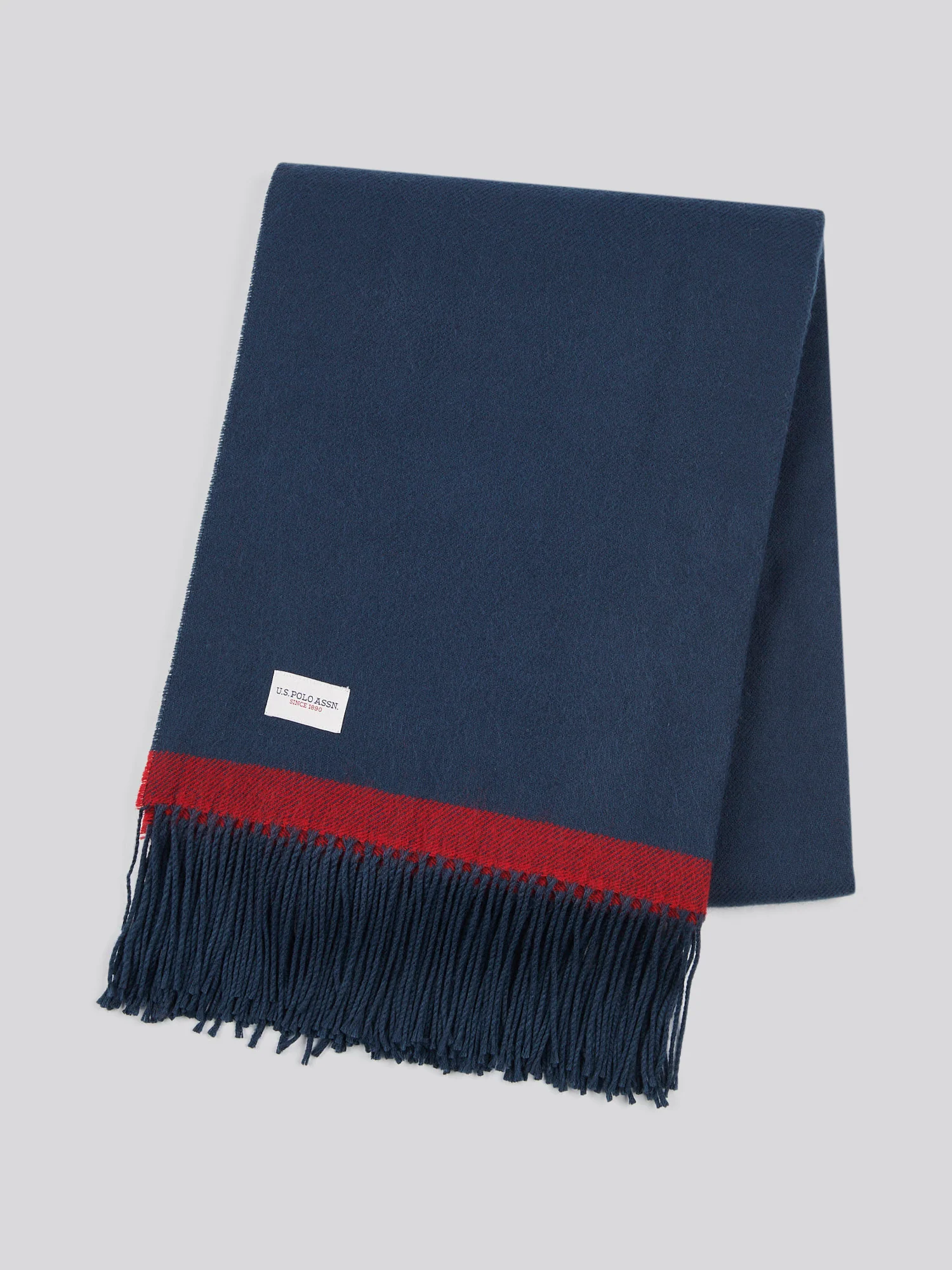 Luxurious Soft Handle Twill Boxed Throw in Navy Iris - Image 4