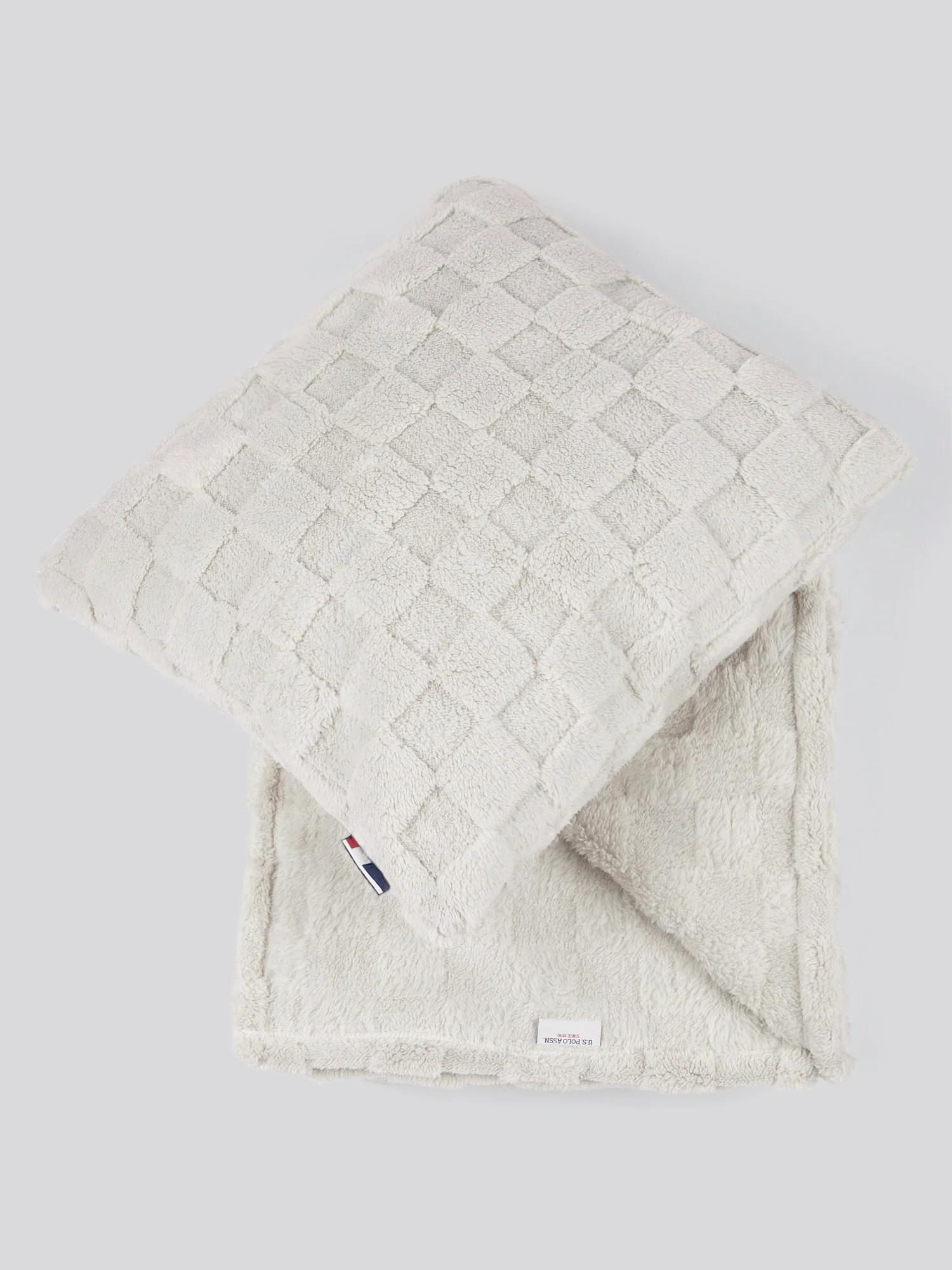 Plush Jacquard Throw & Cushion Set in Vapor Blue - Image 2