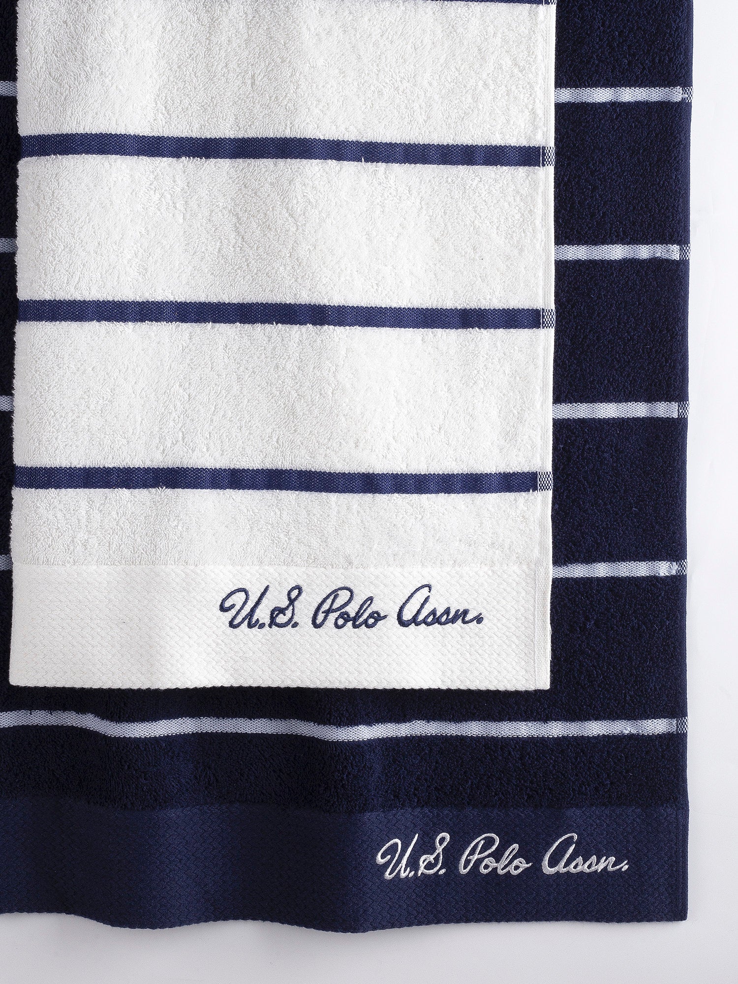Pure Cotton Satin Stripe Towel Bale in Bright White - Image 3