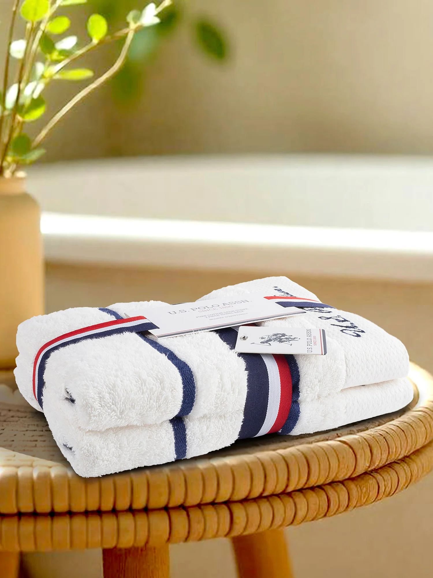 Pure Cotton Satin Stripe Towel Bale in Bright White - Image 3
