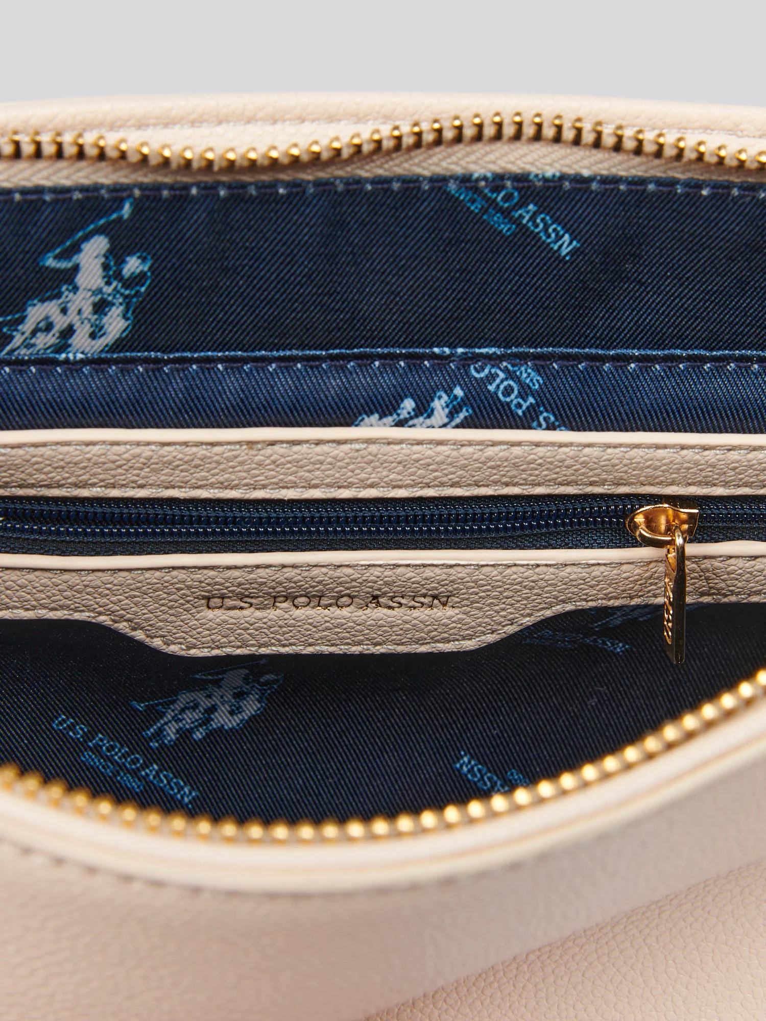 U.S. Polo Assn. Womens Jones Flap Crossbody Bag in Powder - Image 5