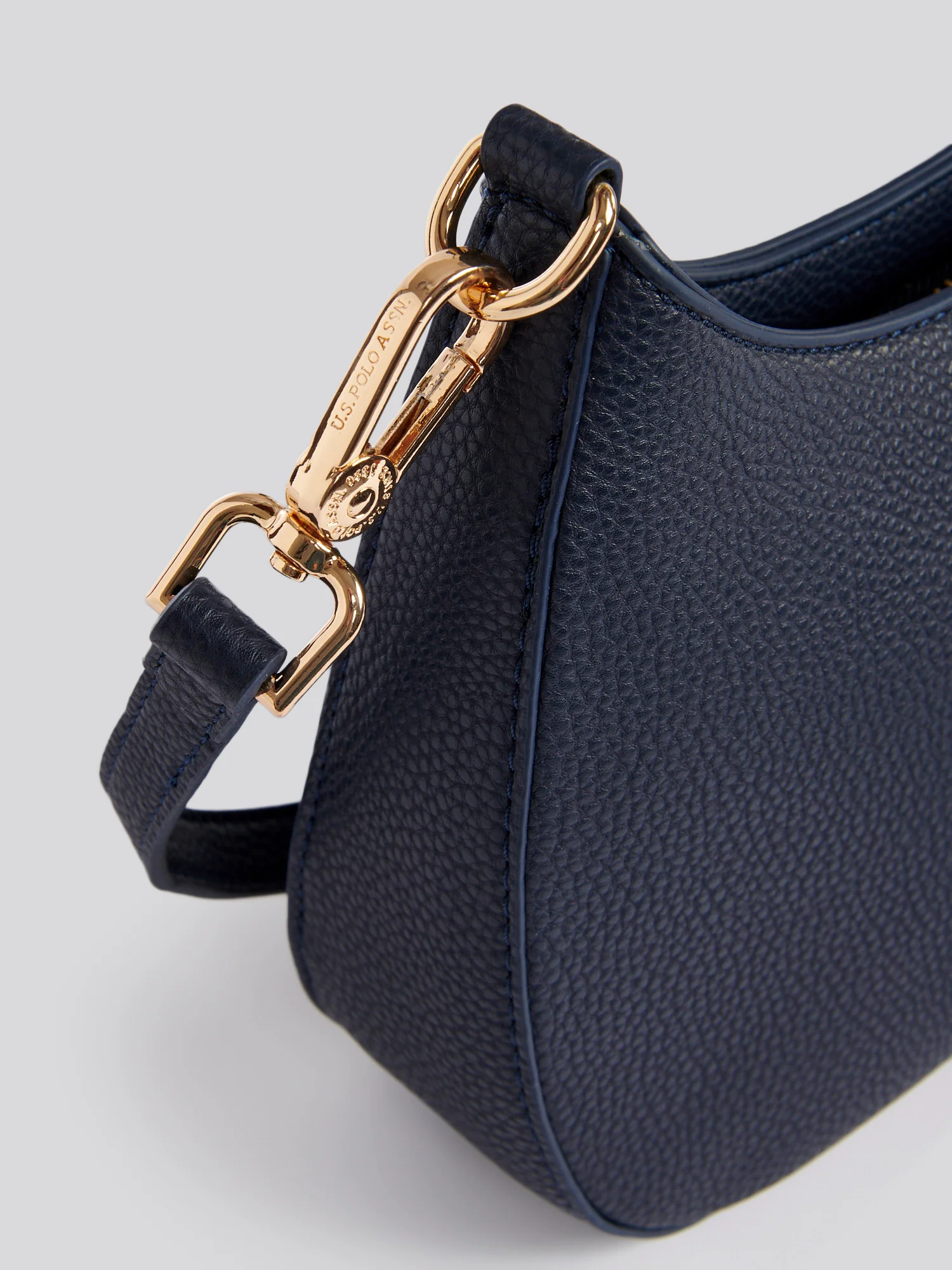 U.S. Polo Assn. Womens New Mansion Small Hobo Bag in Navy - Image 6