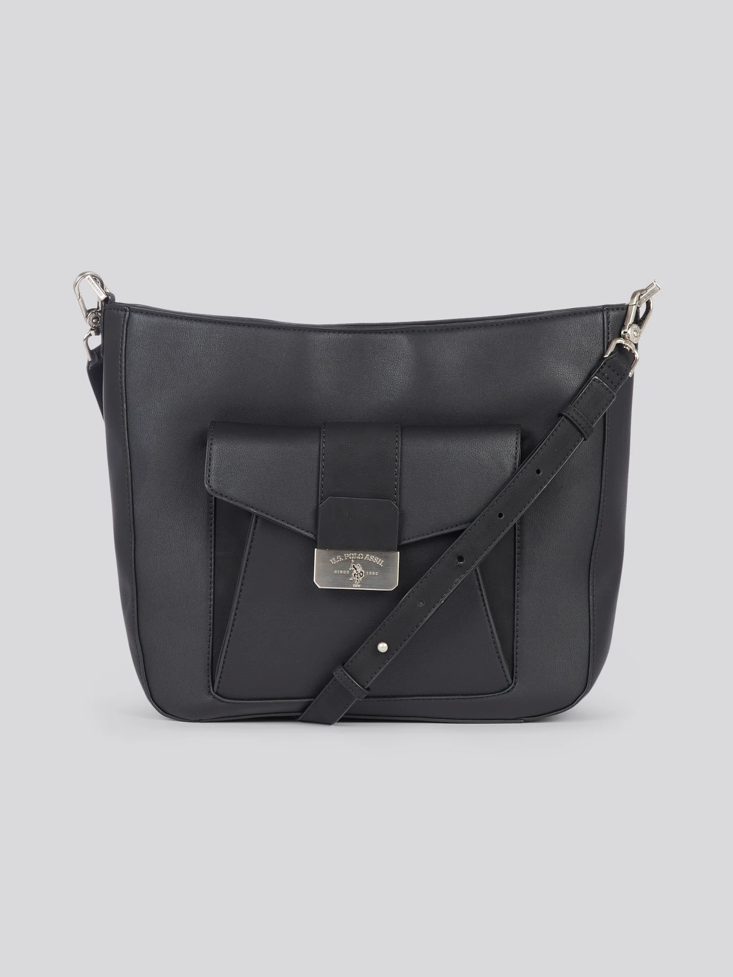 U.S. Polo Assn. Womens Romantic Hobo Bag in Black