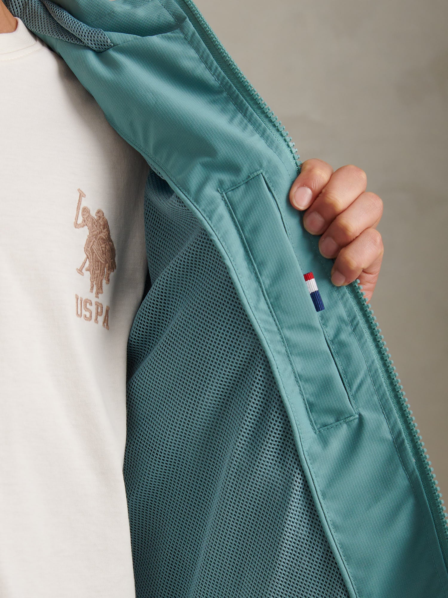 Boys Mesh Lined Hooded Windbreaker Arctic - Image 5
