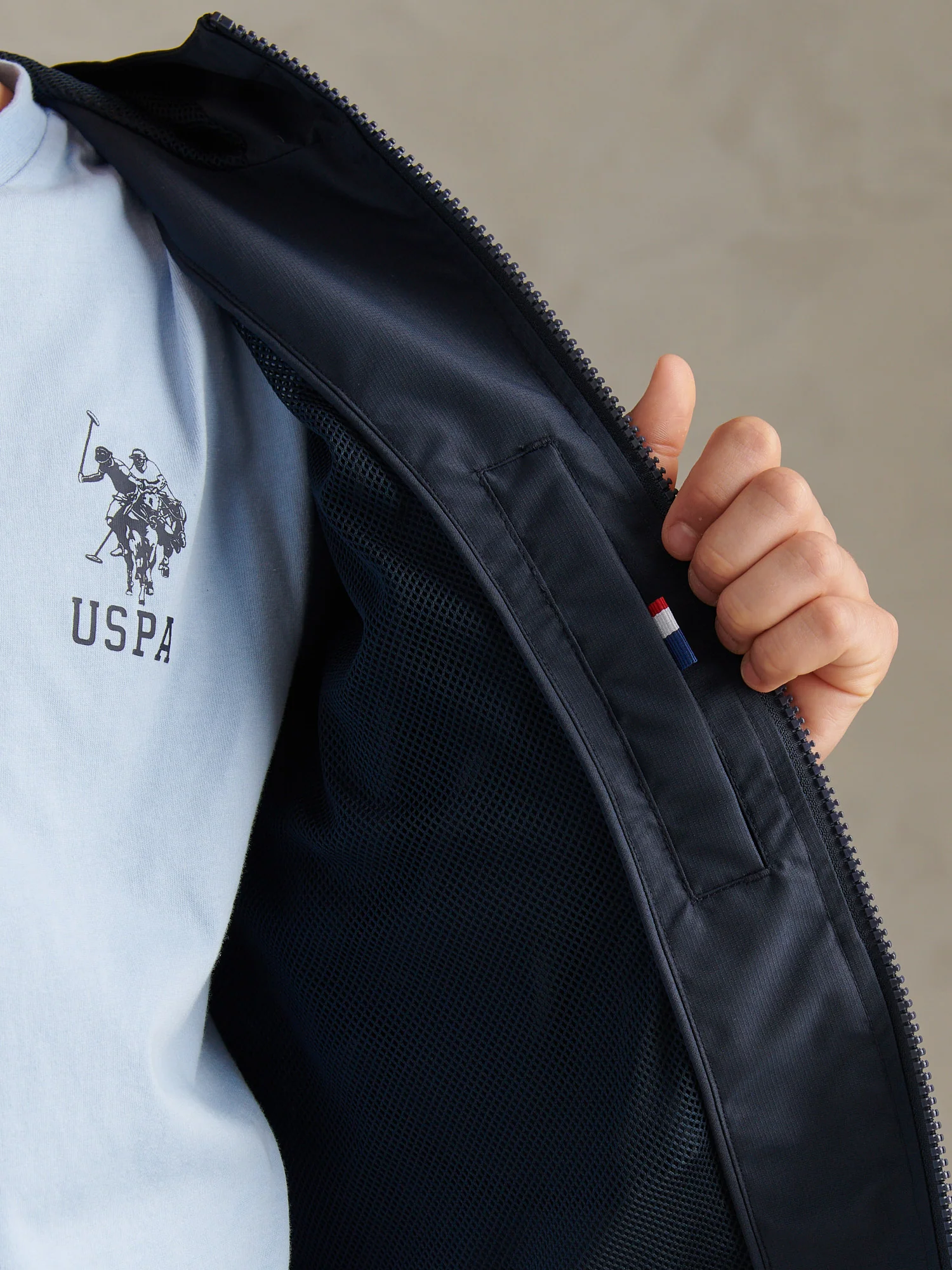 Boys Mesh Lined Hooded Windbreaker Dark Sapphire Navy / Haute Red DHM - Image 5