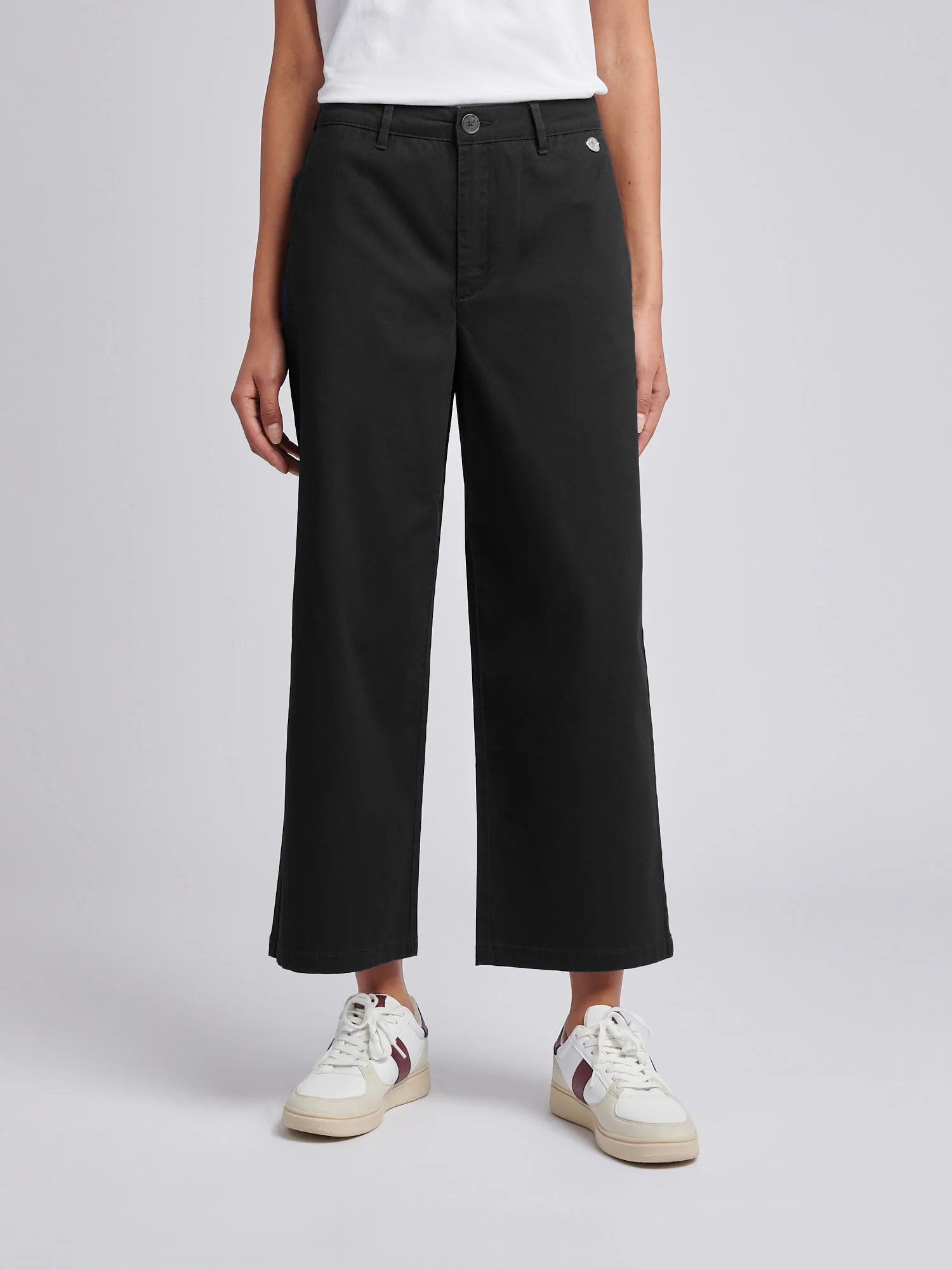 Womens Ankle Wide Leg Chino Trouser in Black
