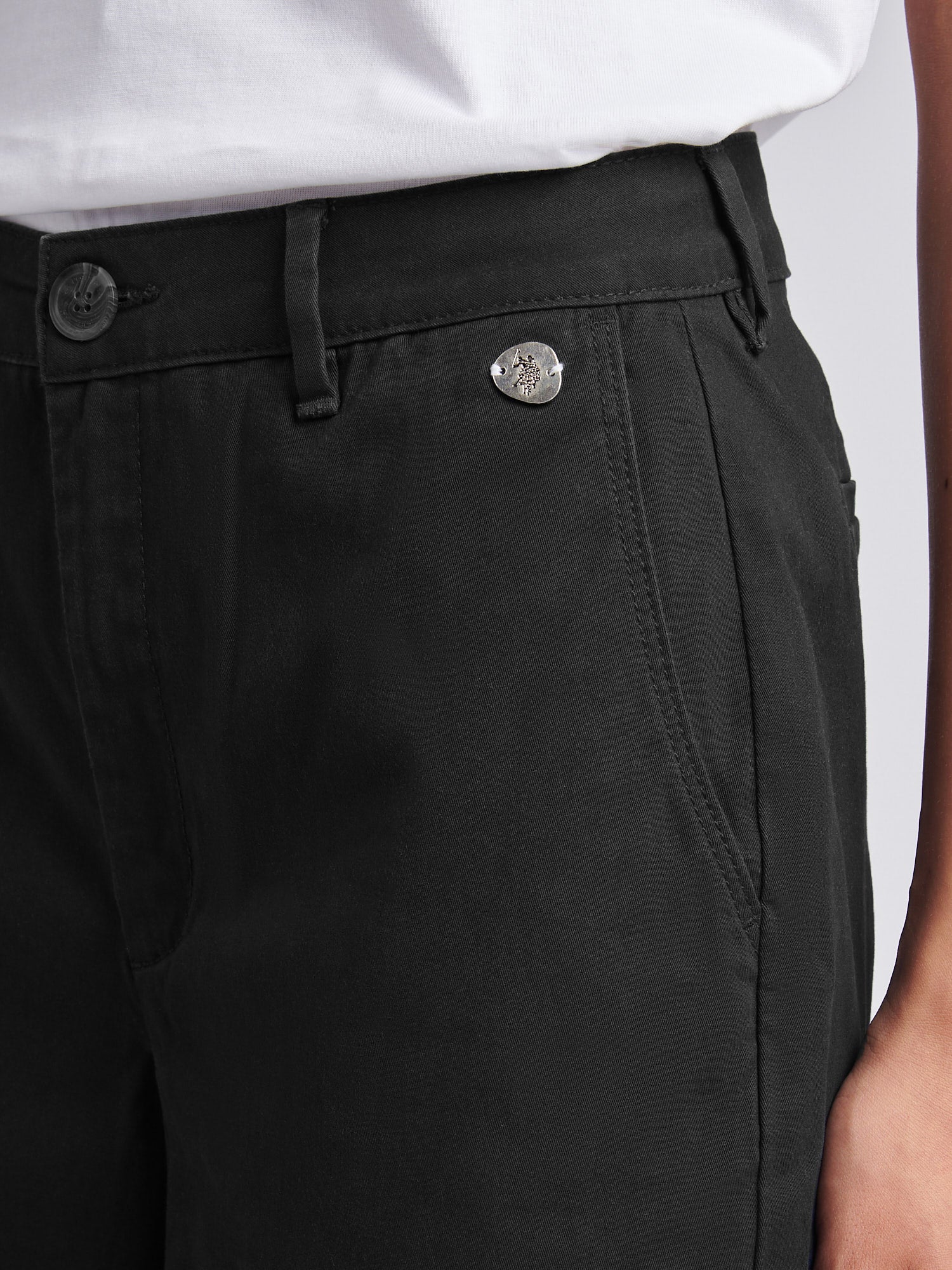 Womens Ankle Wide Leg Chino Trouser in Black - Image 2