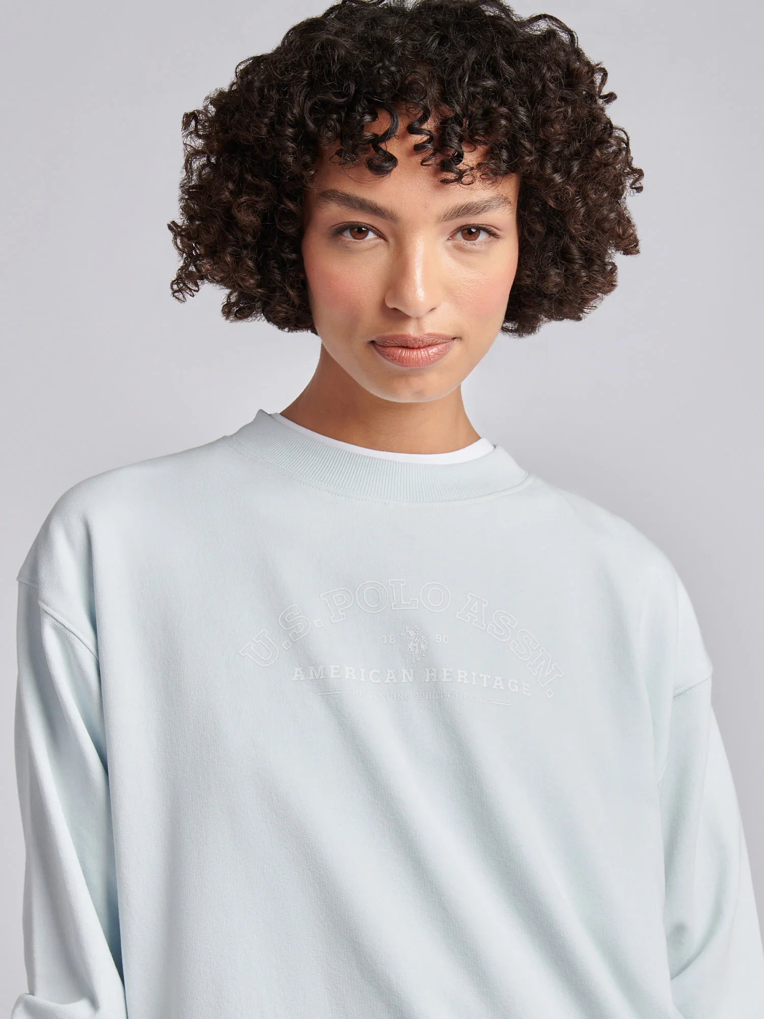 Womens Arc Graphic Crew Sweat in Ballad Blue - Image 2